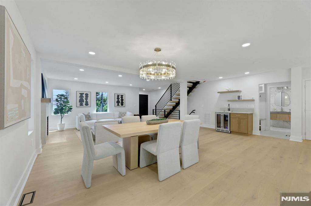 279 Jefferson Avenue