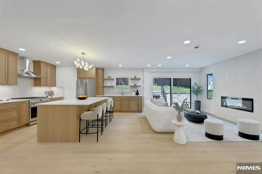 279 Jefferson Avenue