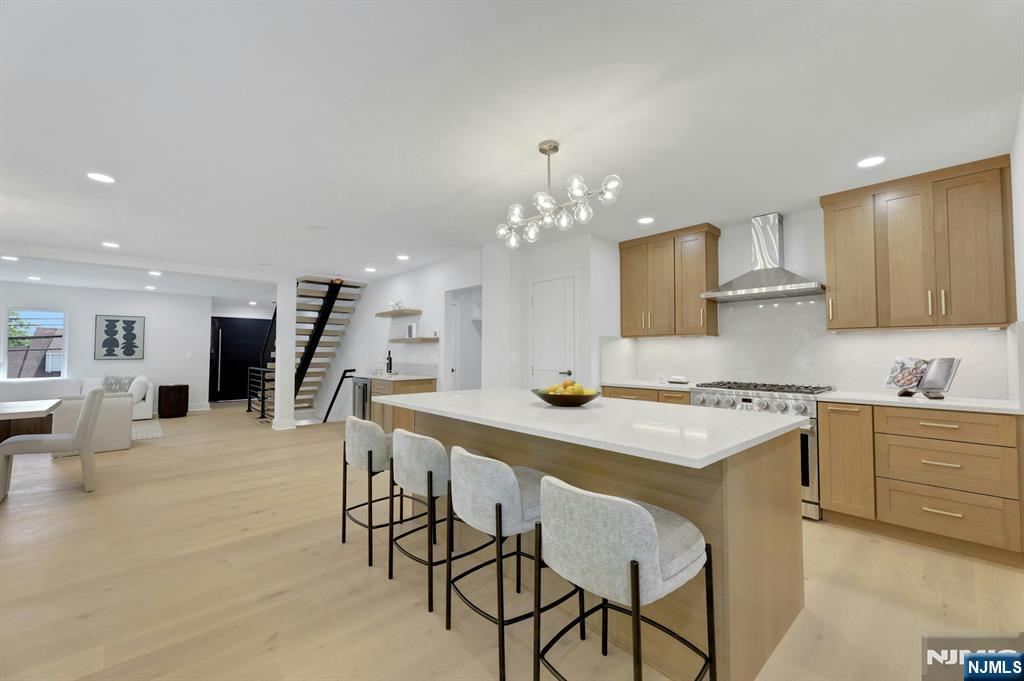 279 Jefferson Avenue