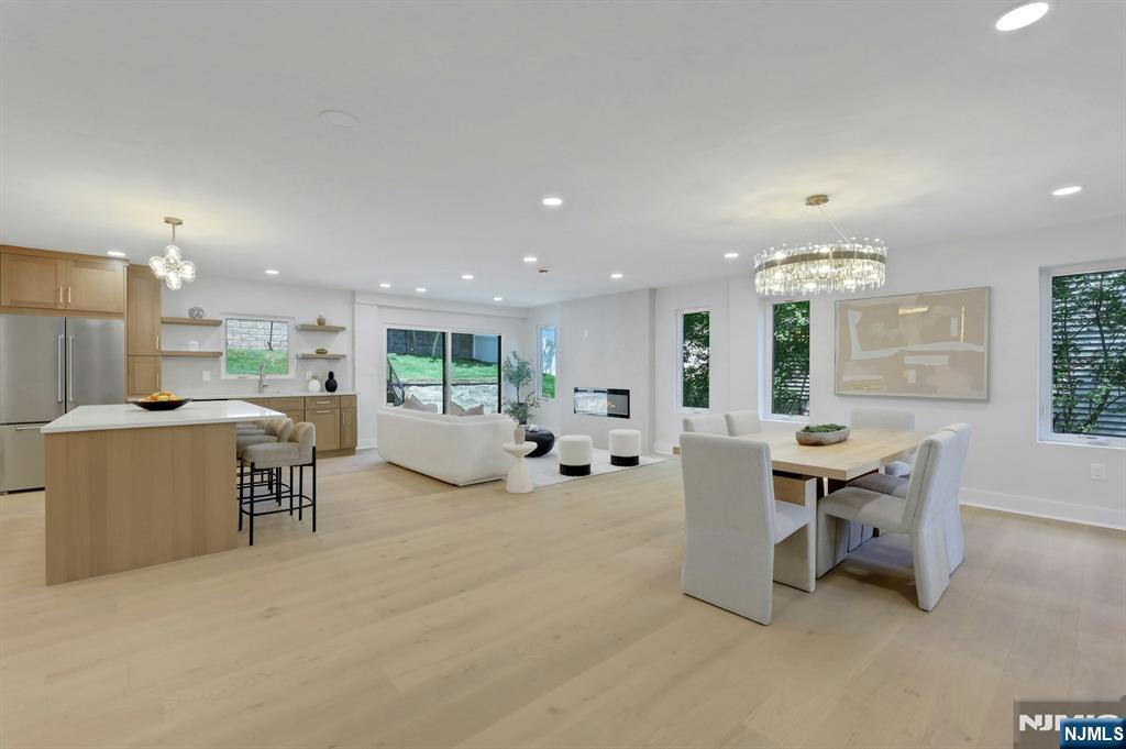 279 Jefferson Avenue