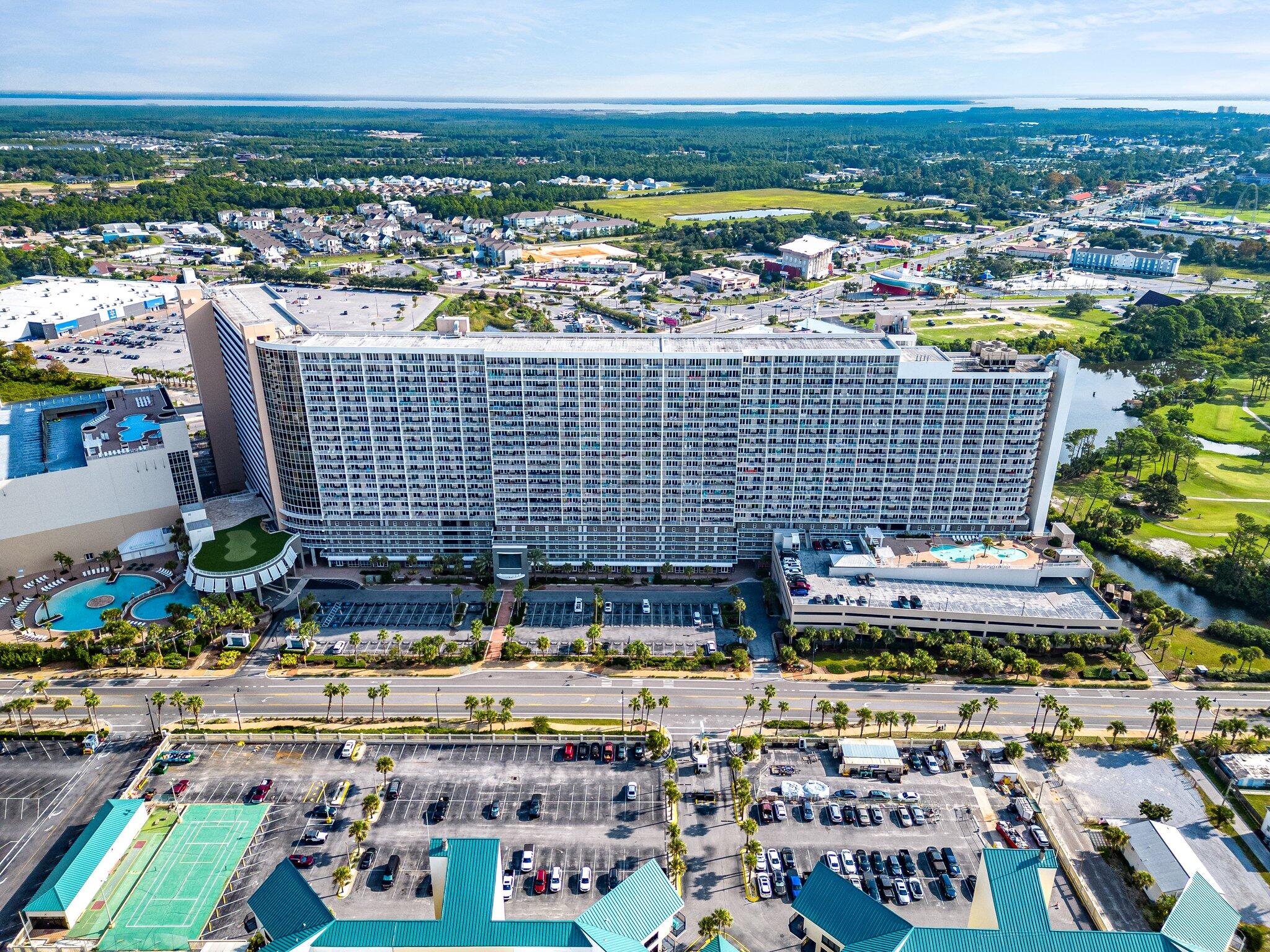 9860 S Thomas Drive, UNIT 1018