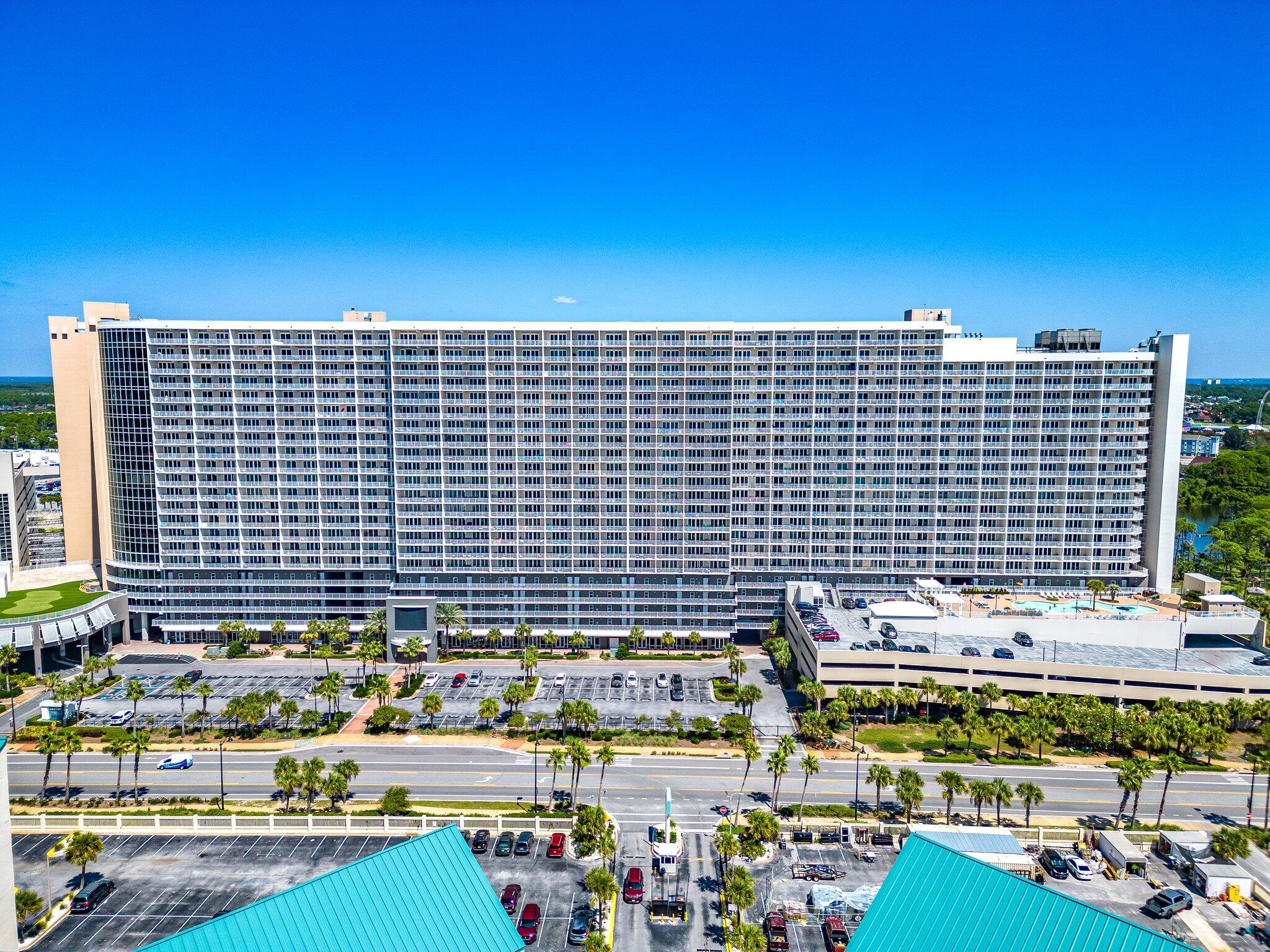 9860 S Thomas Drive, UNIT 1018