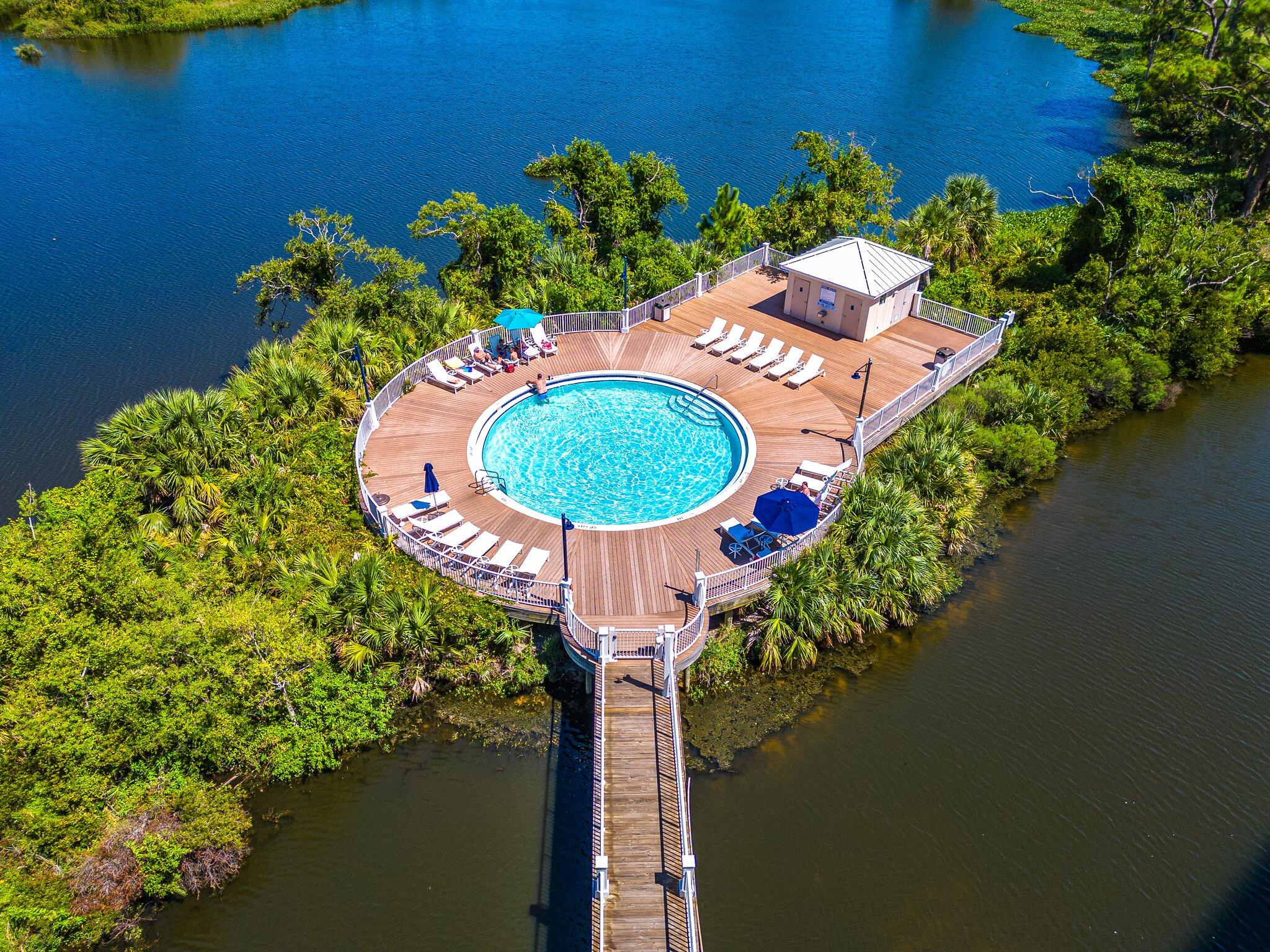 9860 S Thomas Drive, UNIT 1018