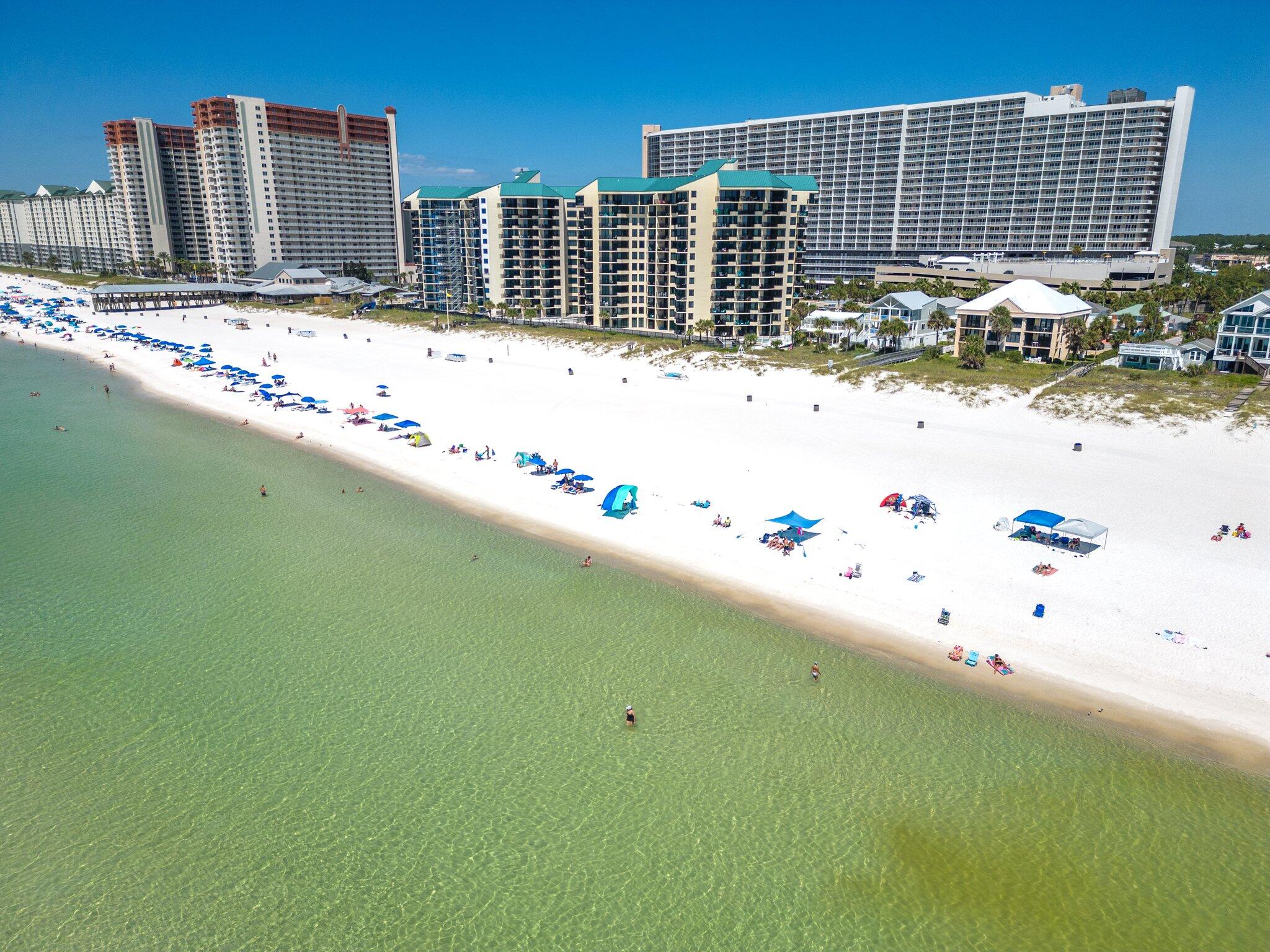 9860 S Thomas Drive, UNIT 1018