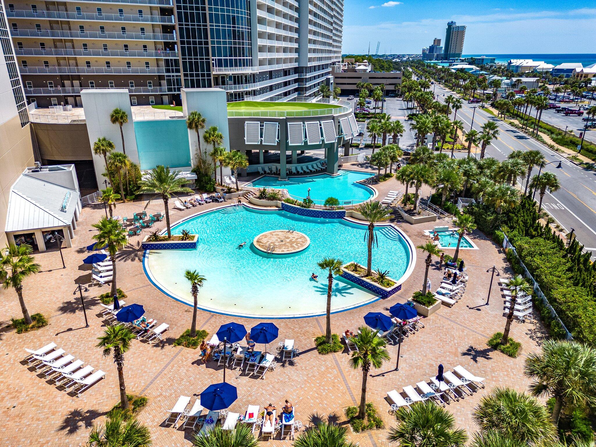 9860 S Thomas Drive, UNIT 1018