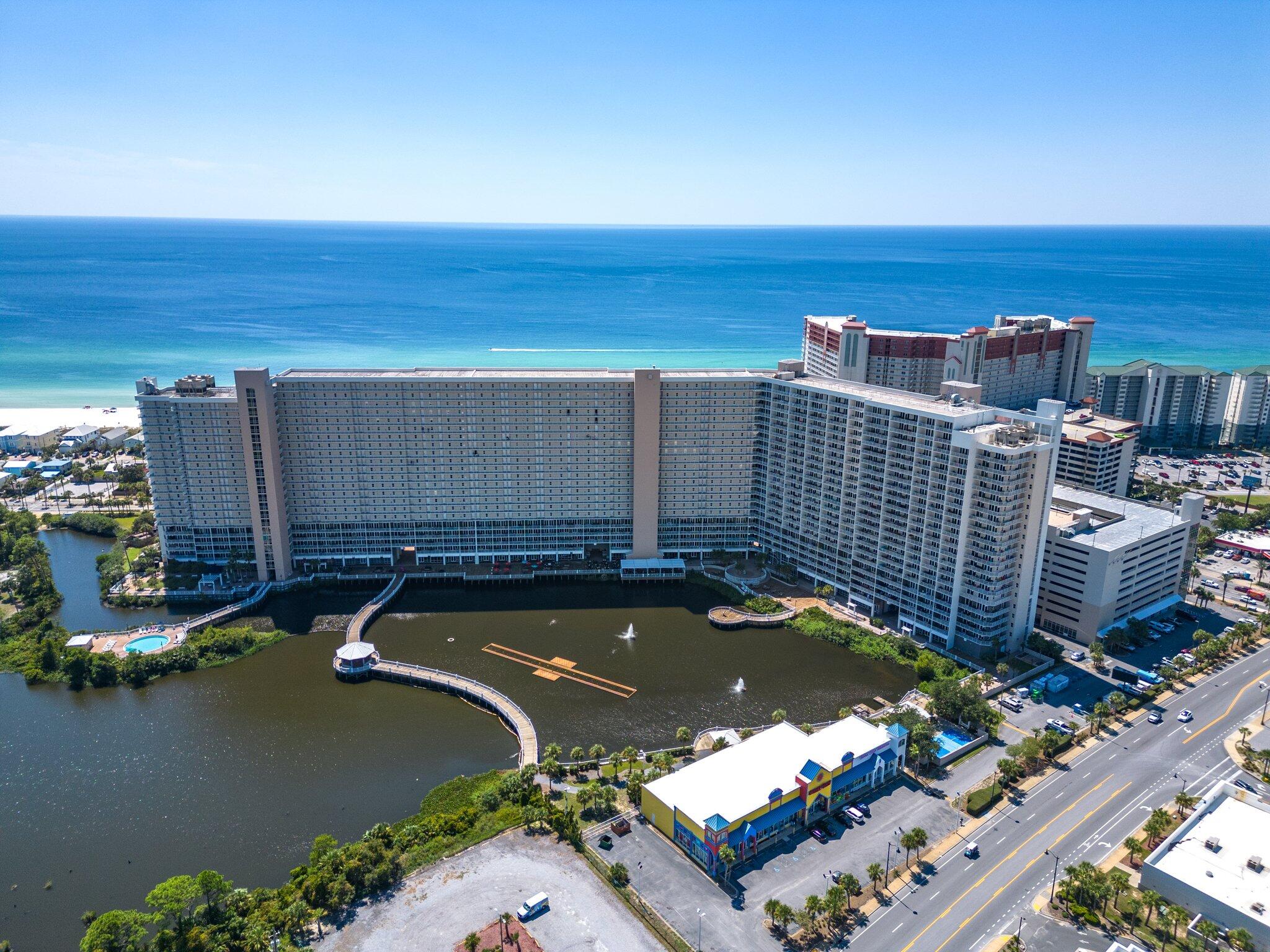 9860 S Thomas Drive, UNIT 1018