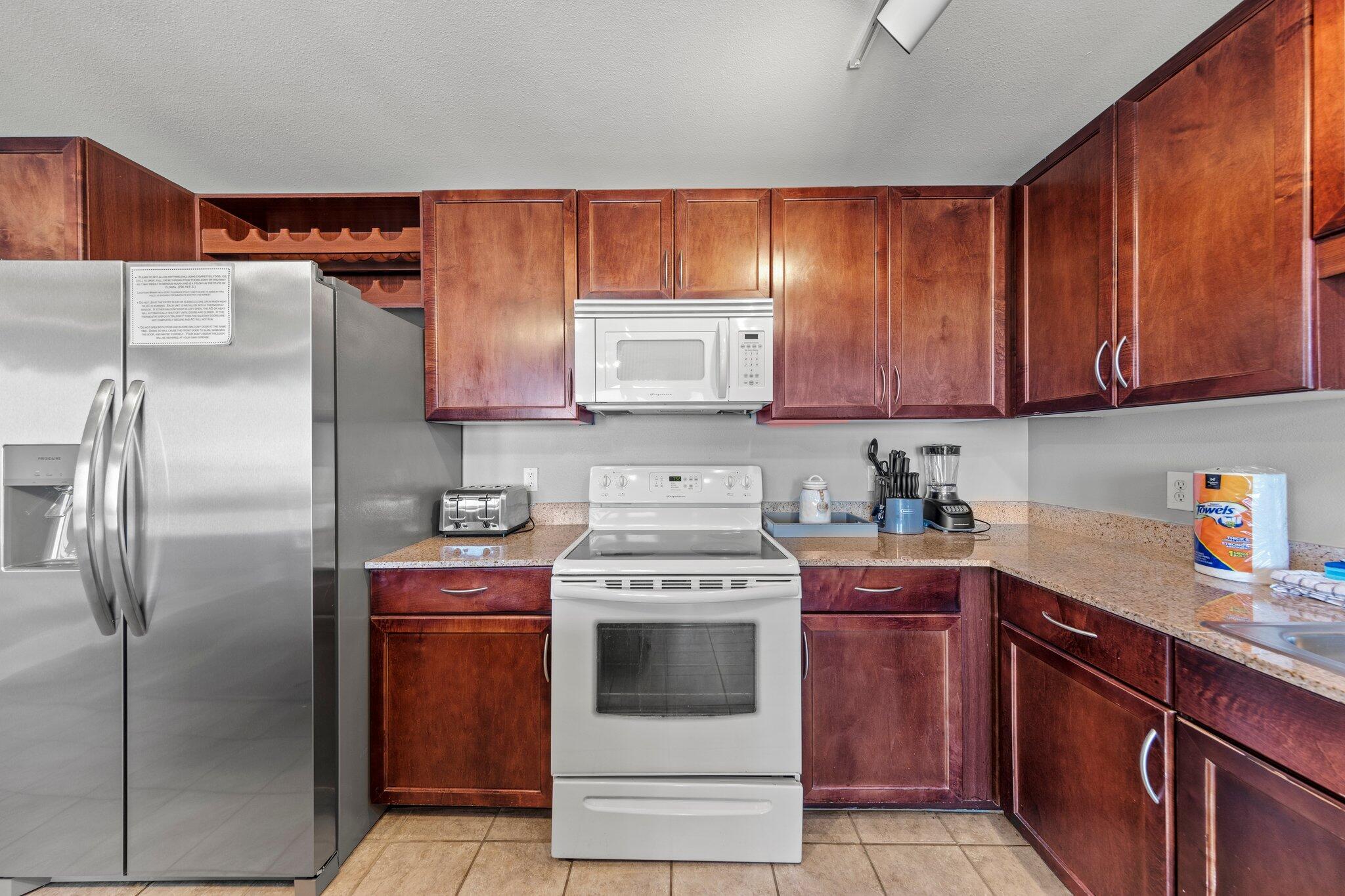 9860 S Thomas Drive, UNIT 1018