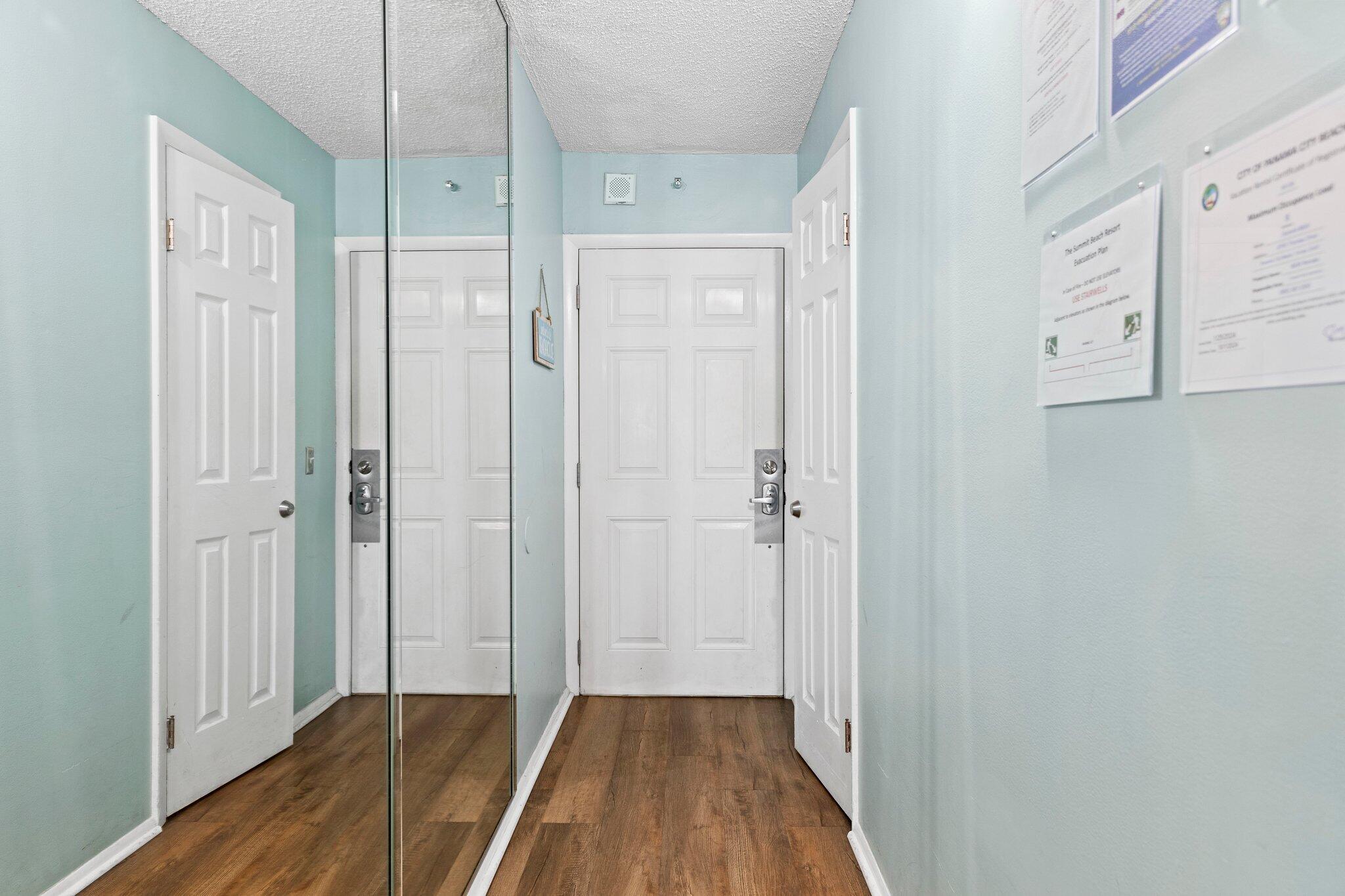 8743 Thomas Drive, 809