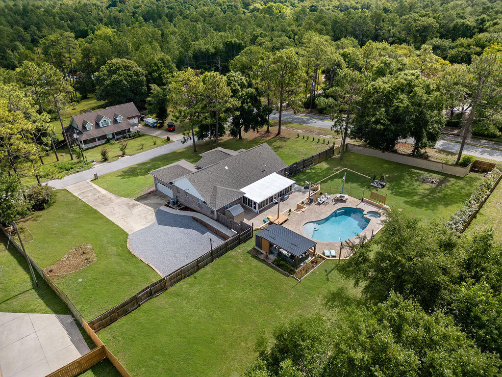 131 Wedgewood Lane