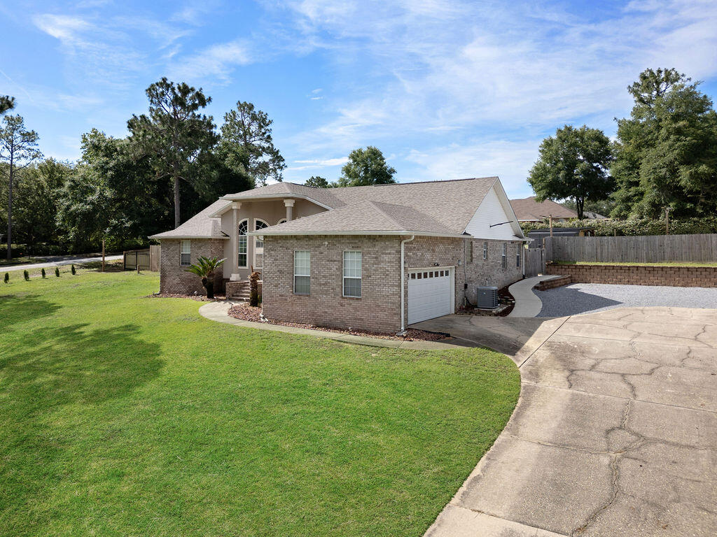 131 Wedgewood Lane