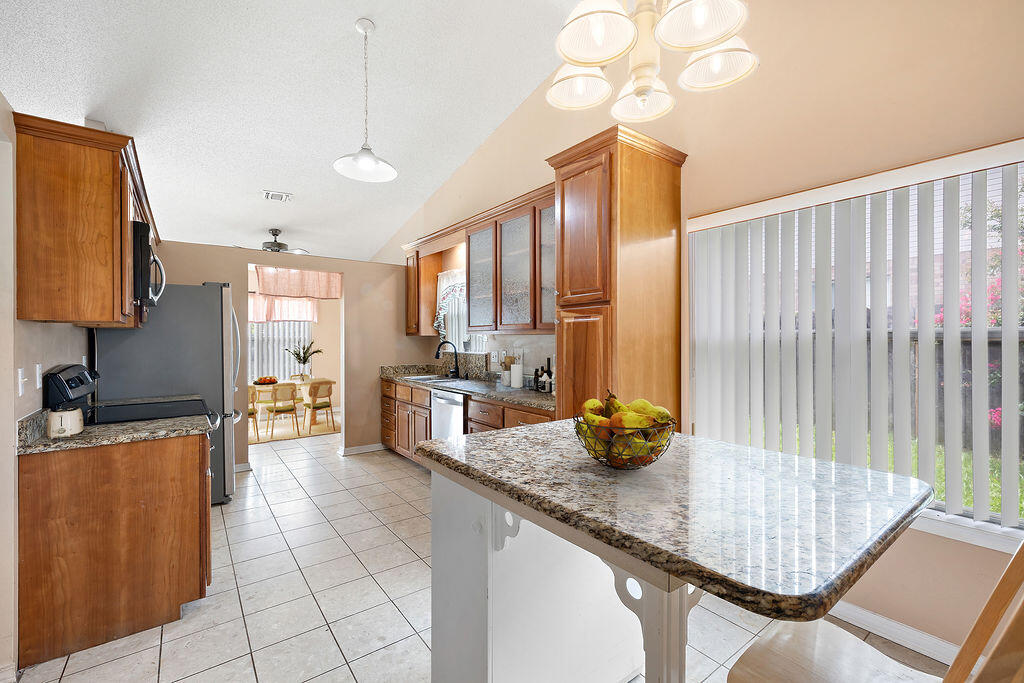 719 Majestic Prince Court