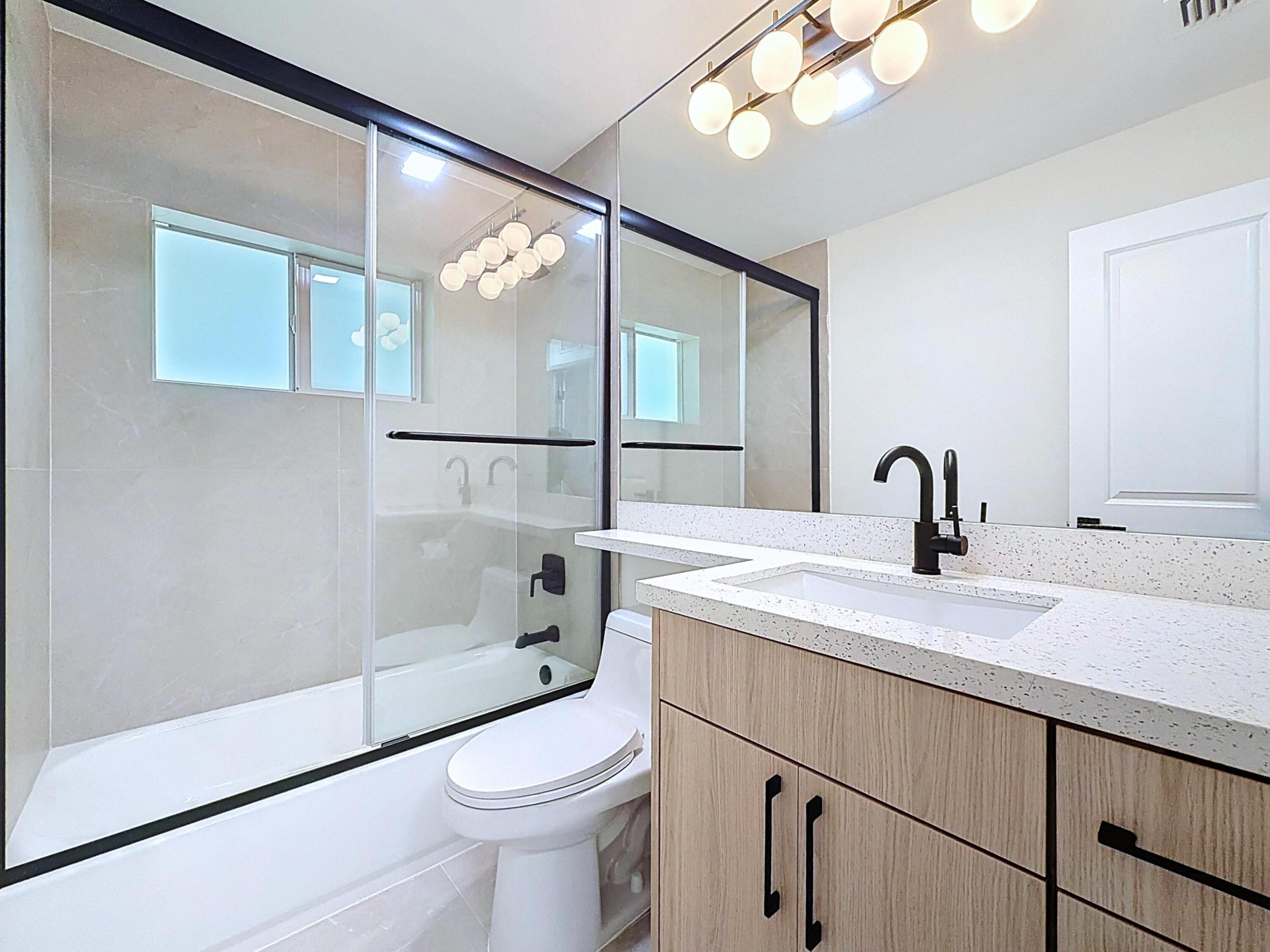 224 NE 23rd Avenue 3