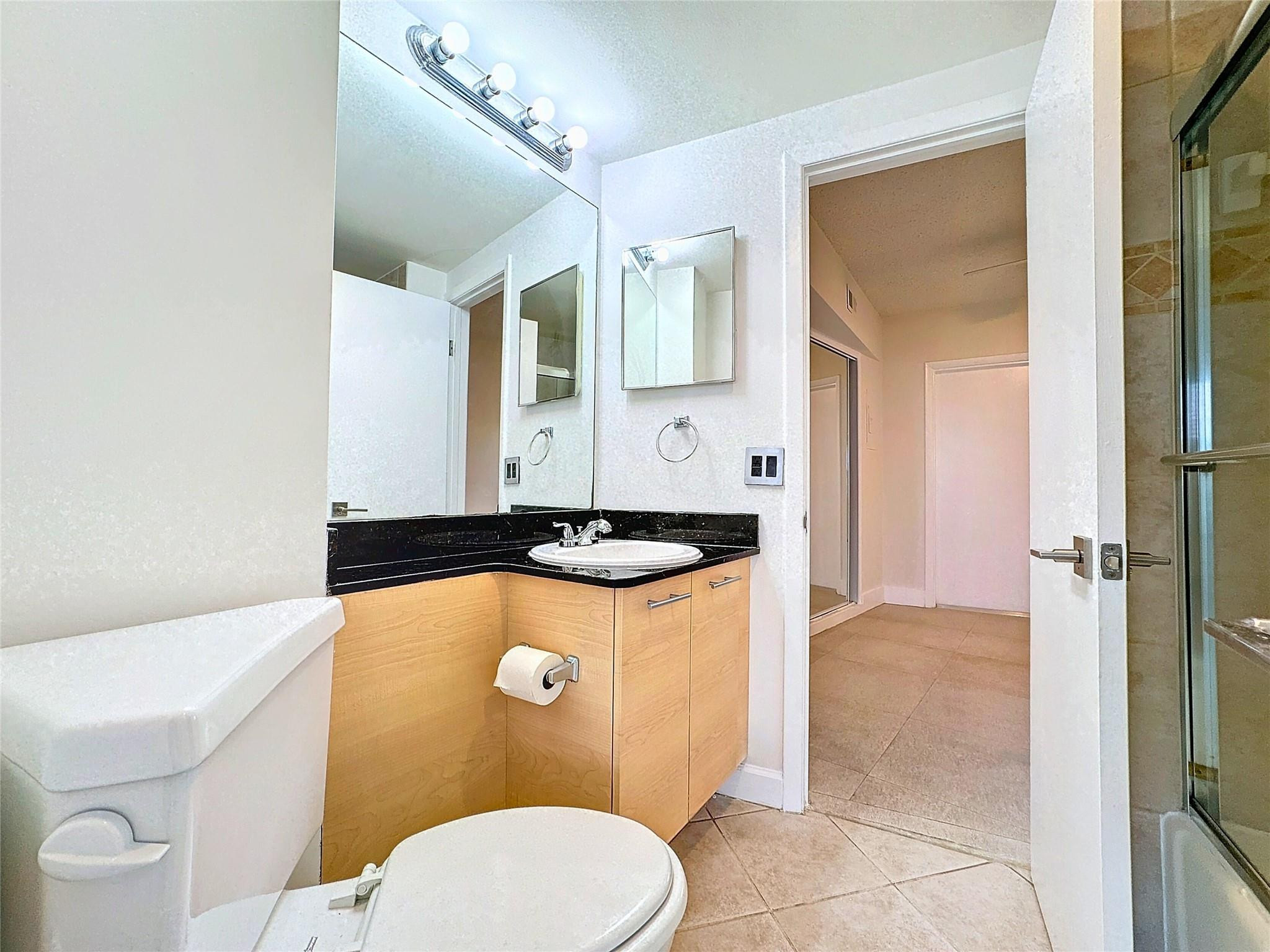 3250 NE 28th Street 809