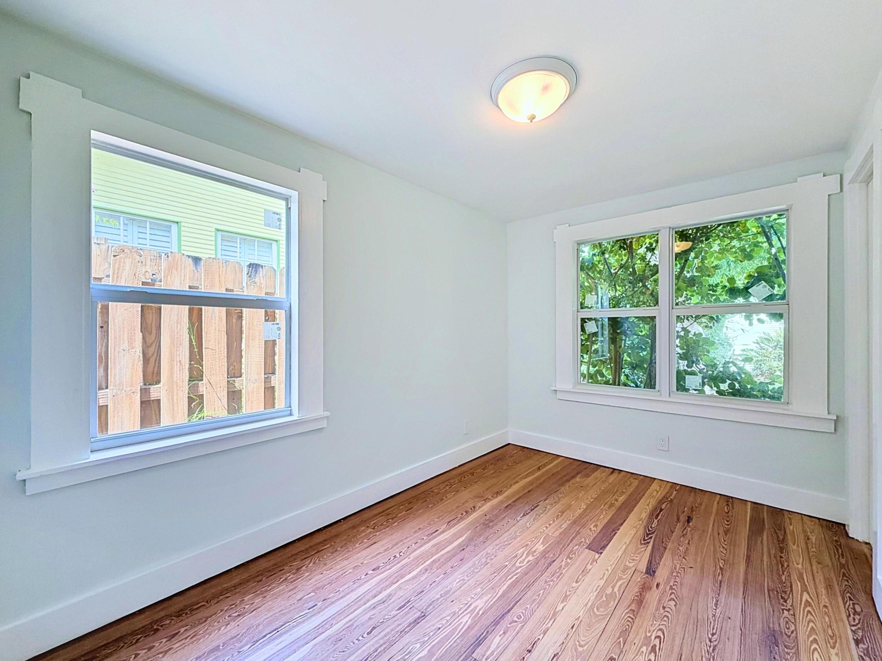 224 N OCEAN BREEZE