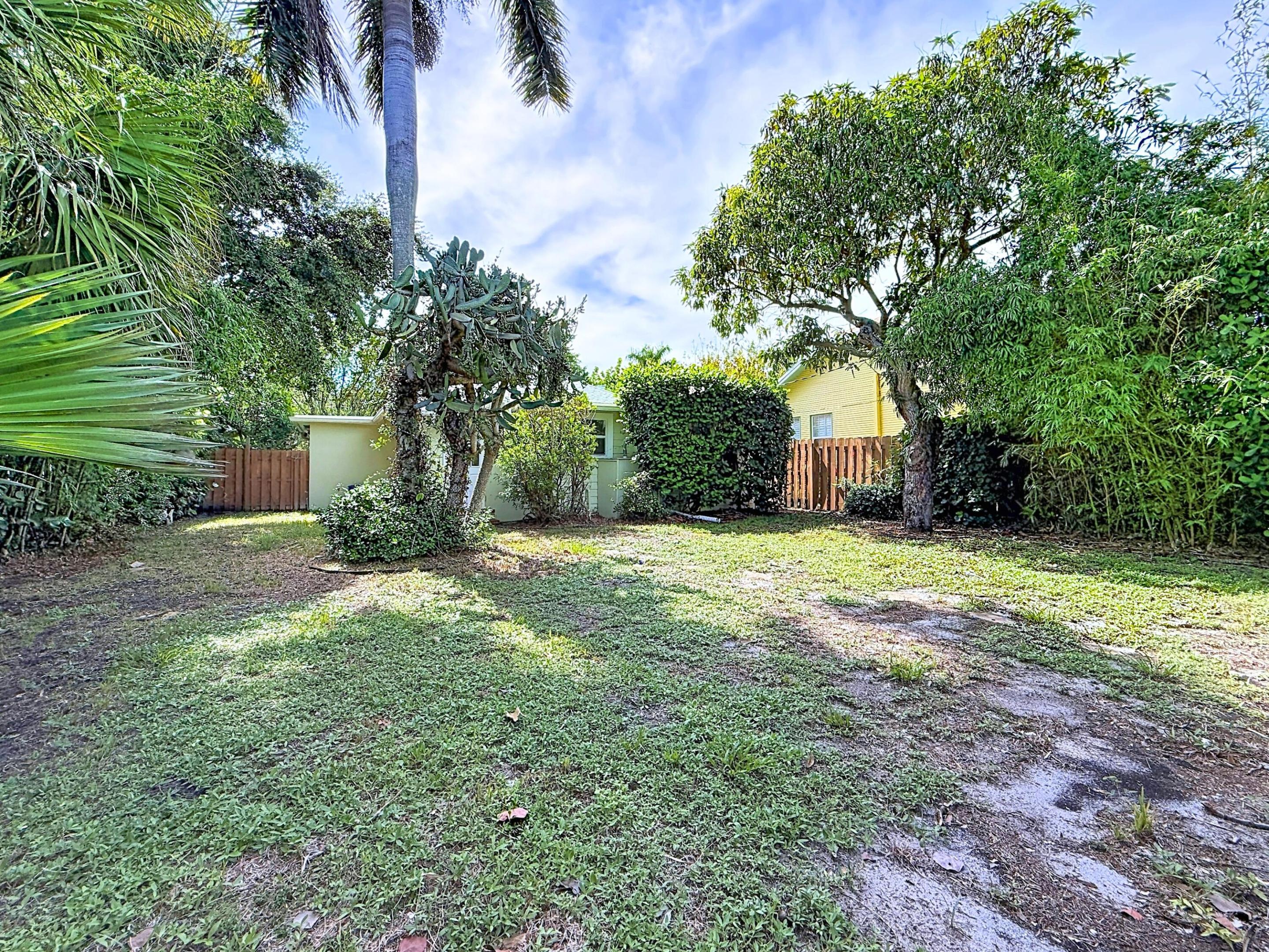 224 N OCEAN BREEZE