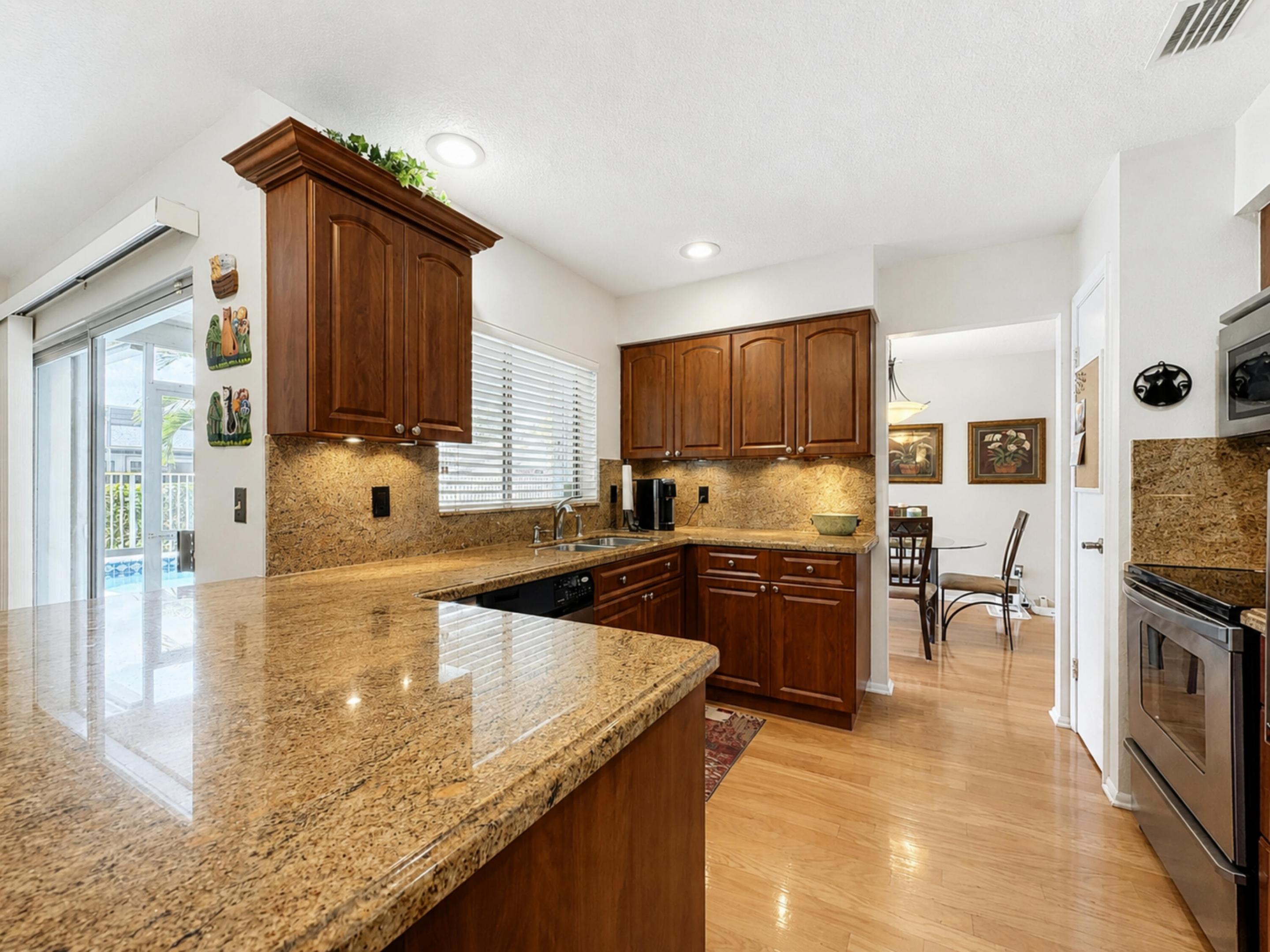 2602 NW 98TH Terrace