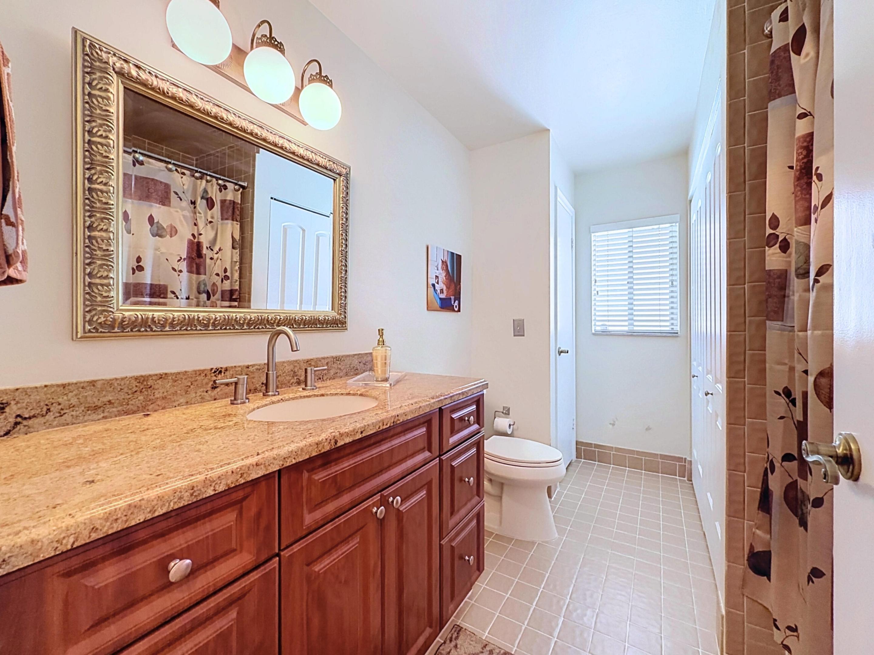 2602 NW 98TH Terrace