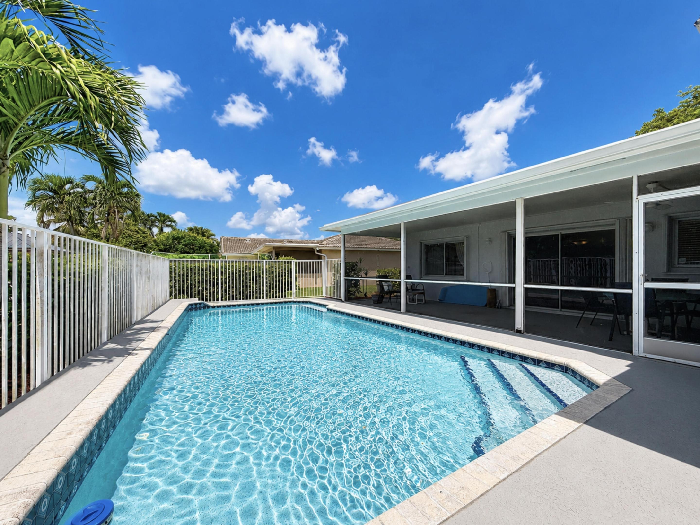 2602 NW 98TH Terrace