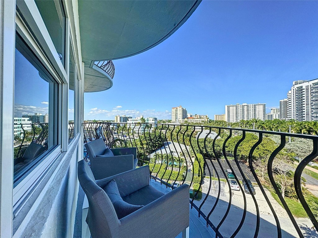 3250 NE 28th Street Unit: 604