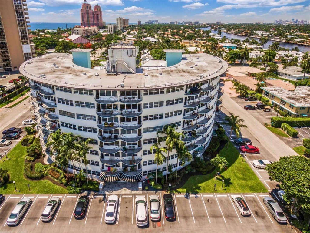 3250 NE 28th Street Unit: 604