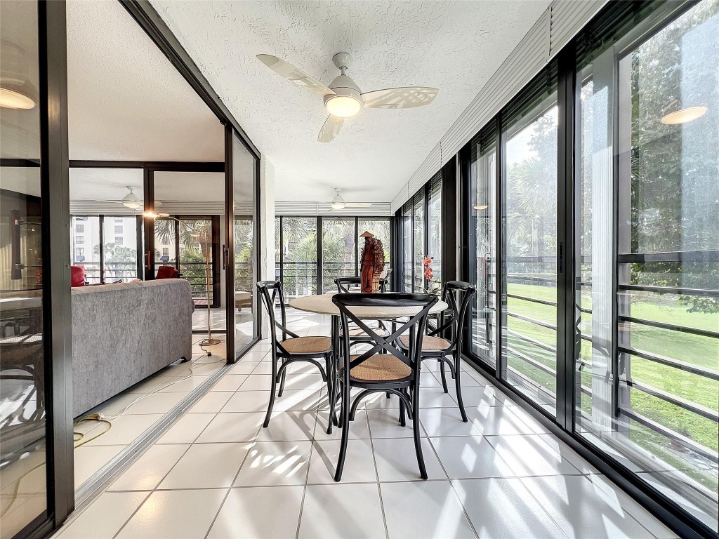 7578 Regency Lake Drive Unit: 301