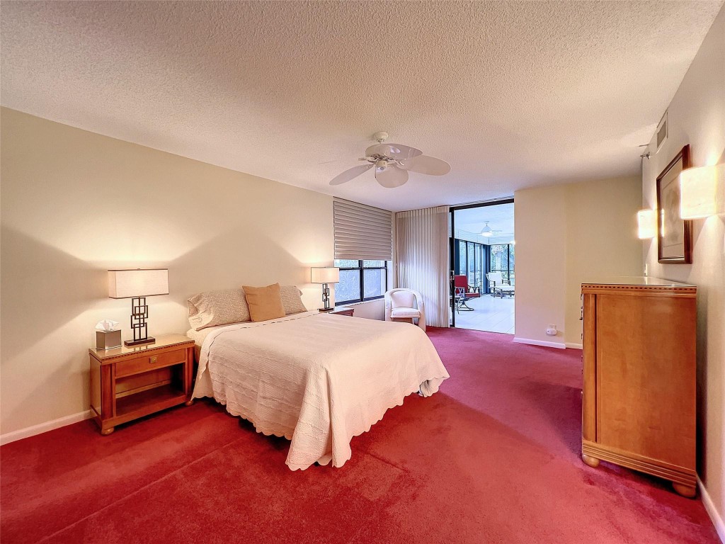 7578 Regency Lake Drive Unit: 301