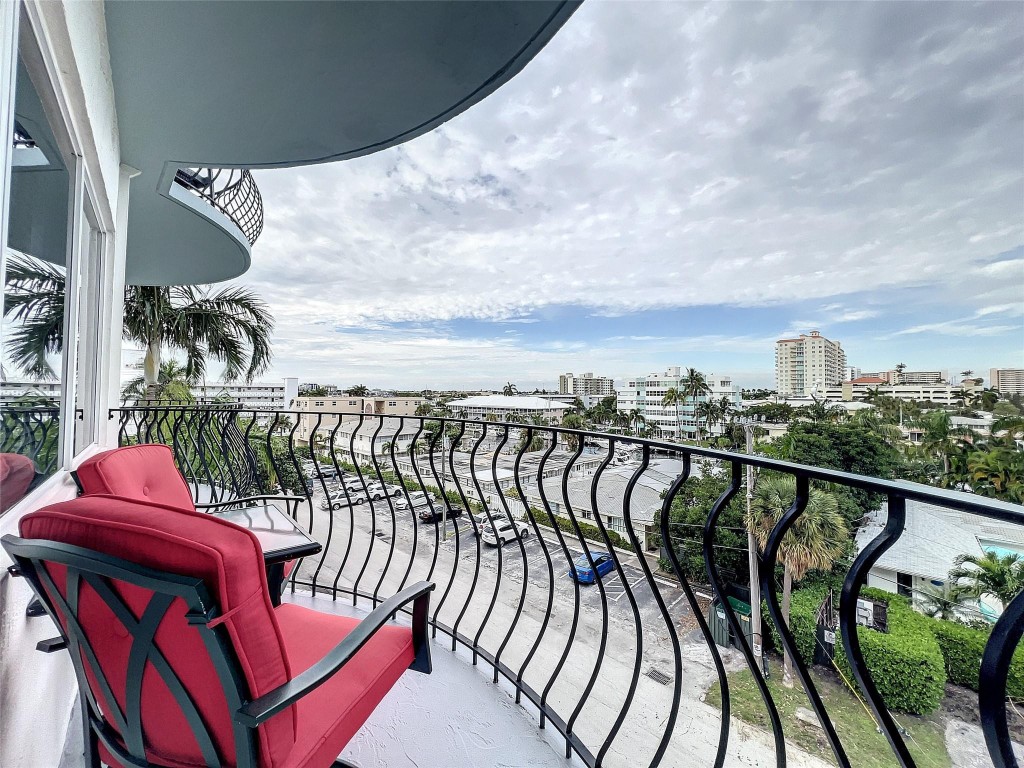 3250 NE 28th Street Unit: 506