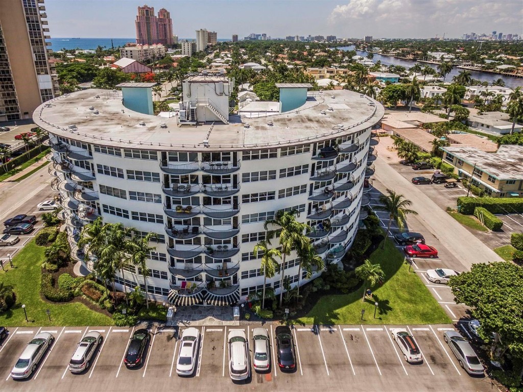 3250 NE 28th Street Unit: 506