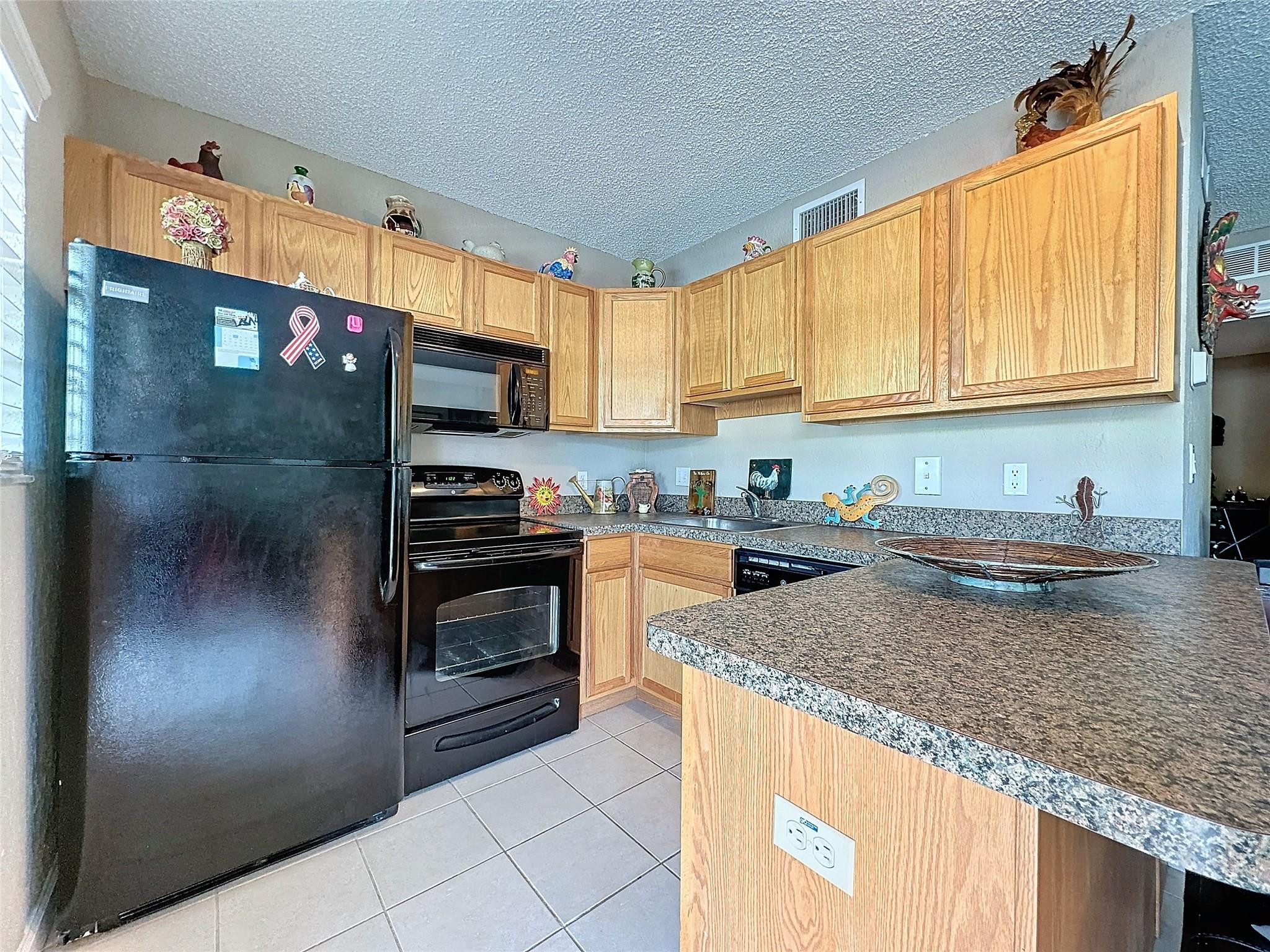 2660 NE 8th Ave Unit: 216