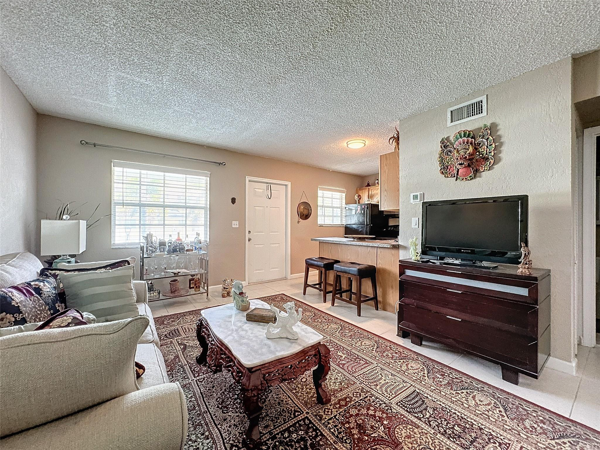 2660 NE 8th Ave Unit: 216