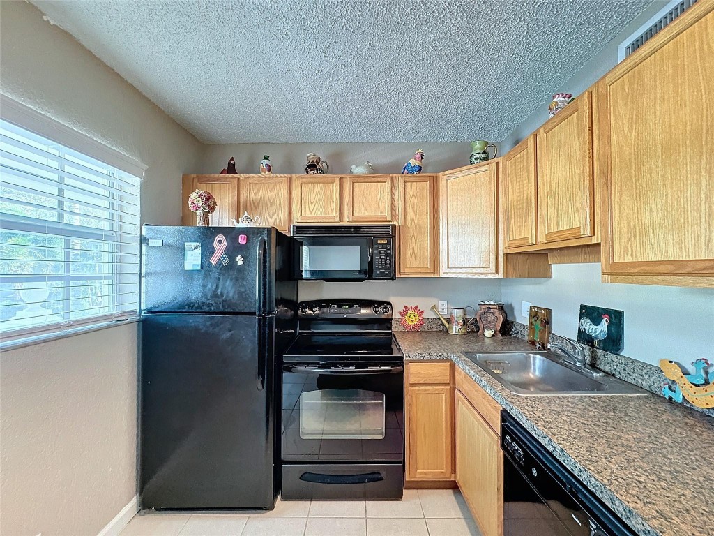 2660 NE 8th Ave Unit: 216