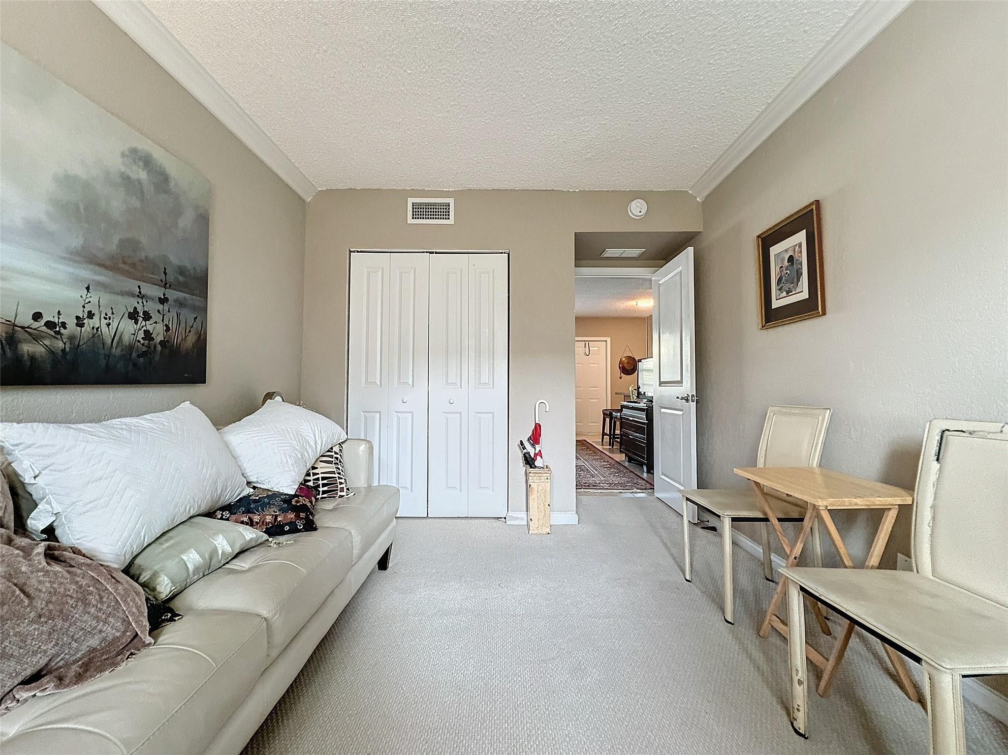 2660 NE 8th Ave Unit: 216