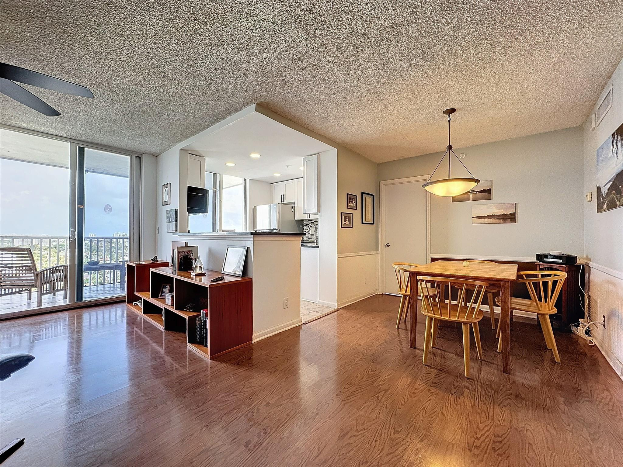 1505 N Riverside Drive 1408