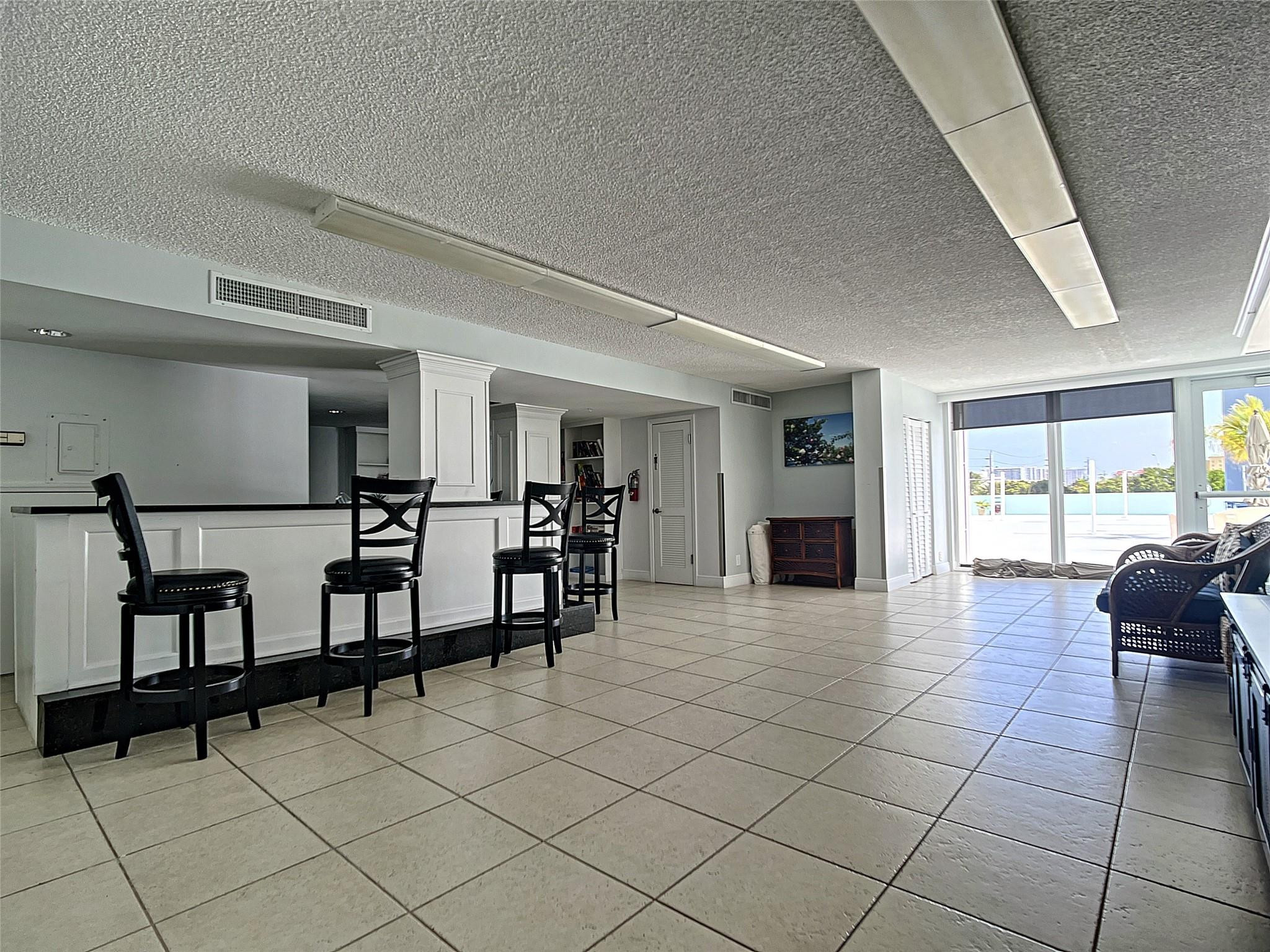 1505 N Riverside Drive 1408
