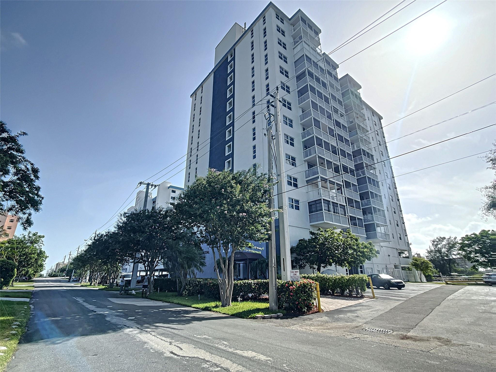 1505 N Riverside Drive 1408