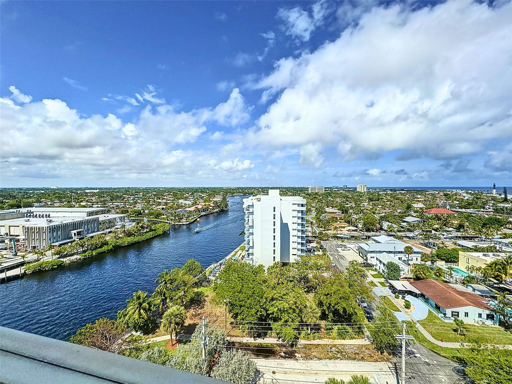 1505 N Riverside Drive 1408