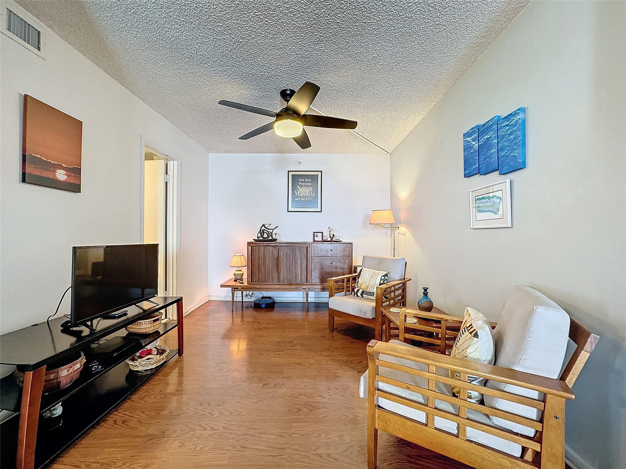 1505 N Riverside Drive 1408