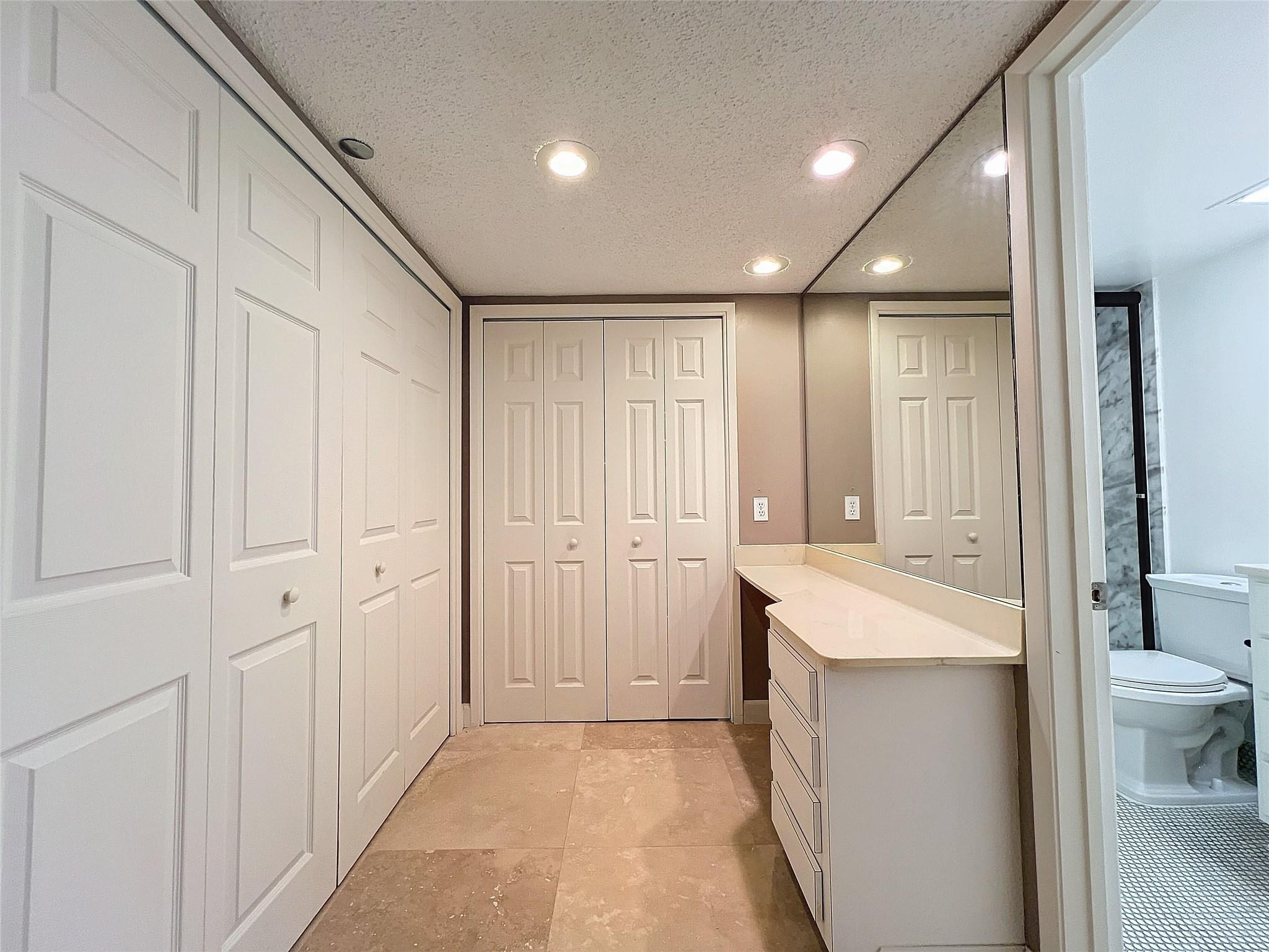 3507 Oaks Way 606