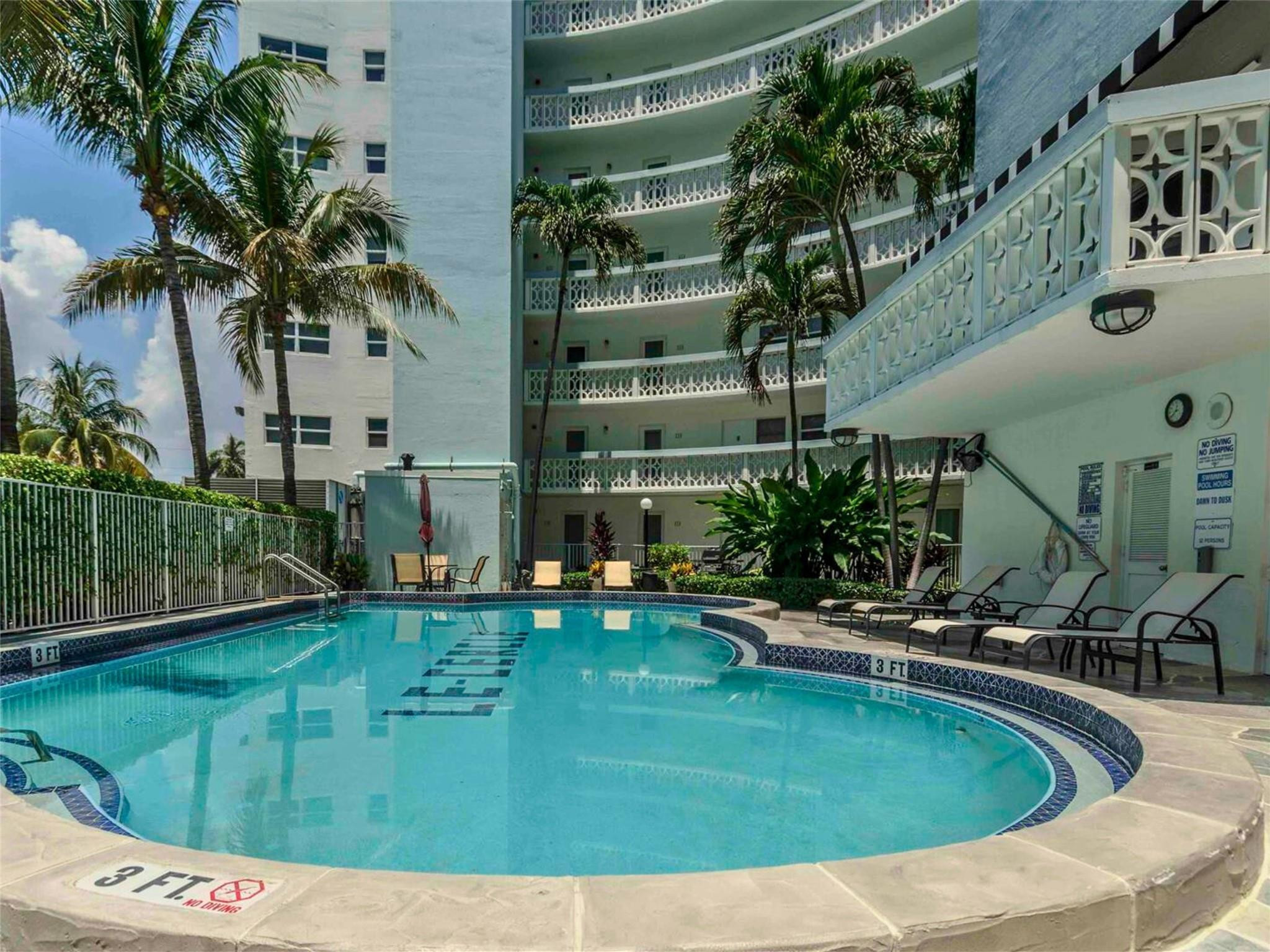 3250 NE 28th Street 809