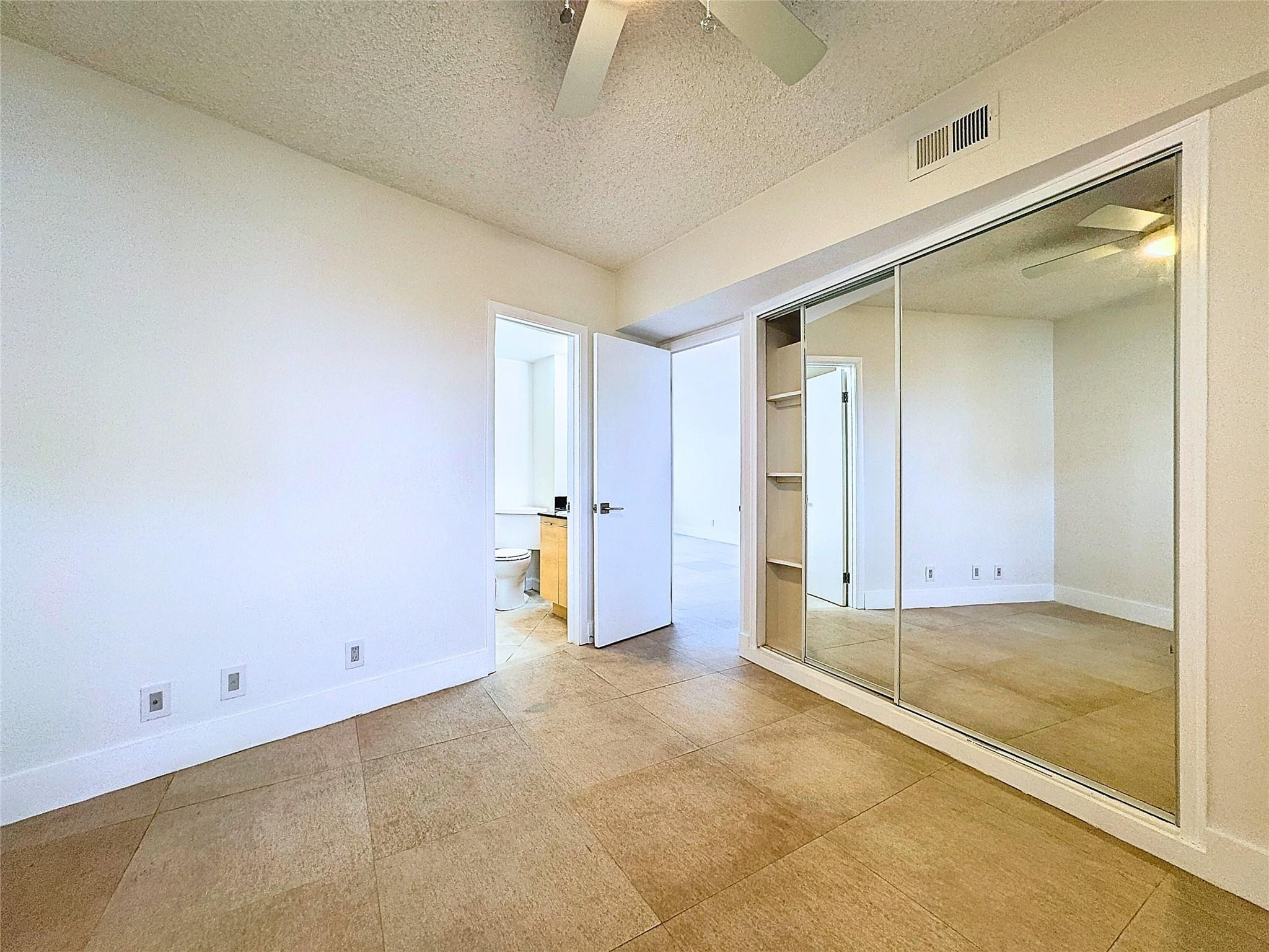 3250 NE 28th Street 809