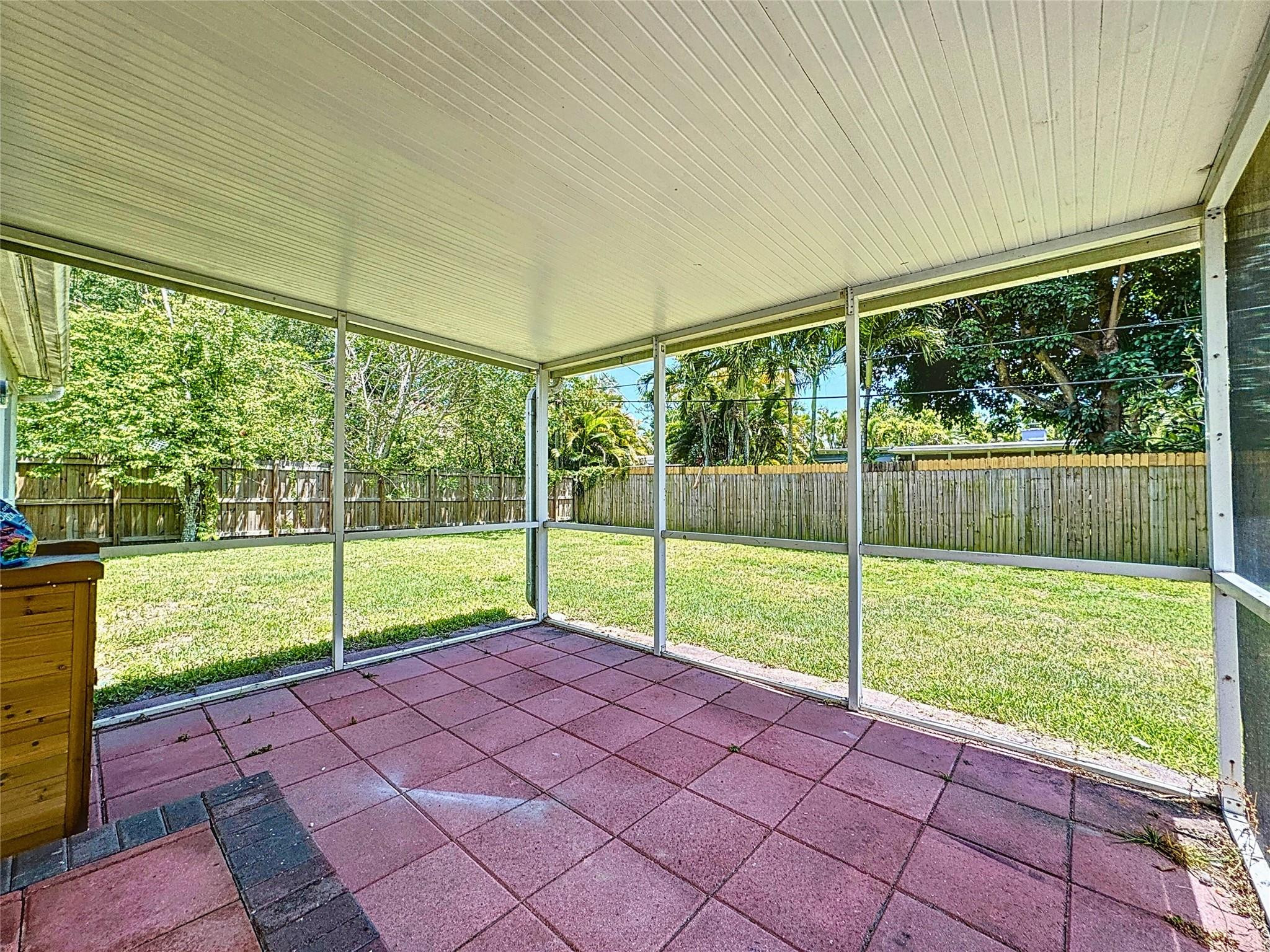 1720 SW 13th Ct