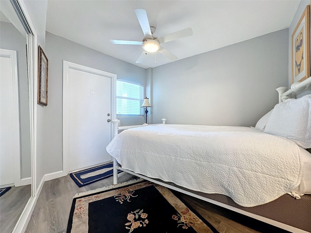 3250 NE 28th Street 707