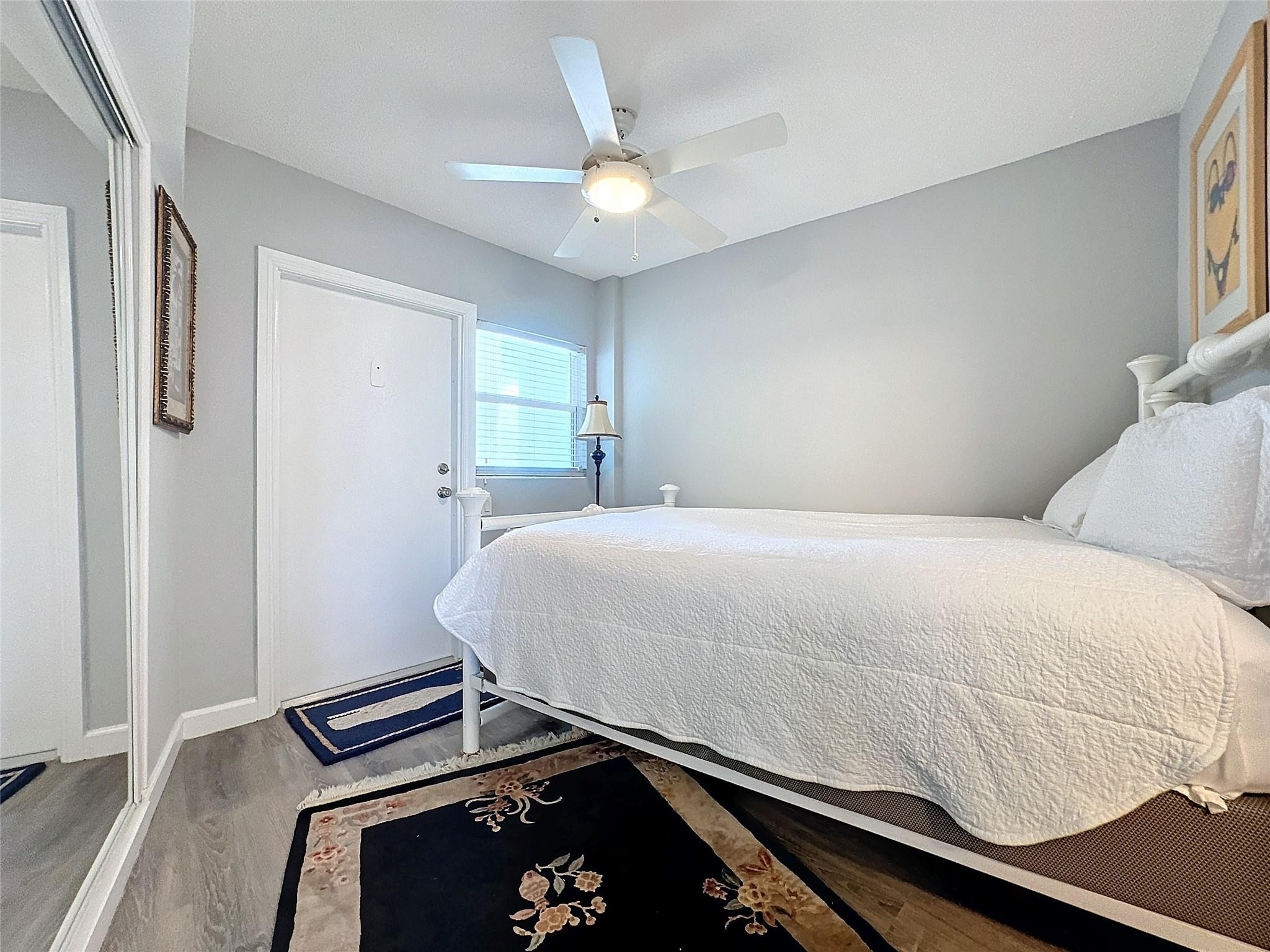 3250 NE 28th Street 707