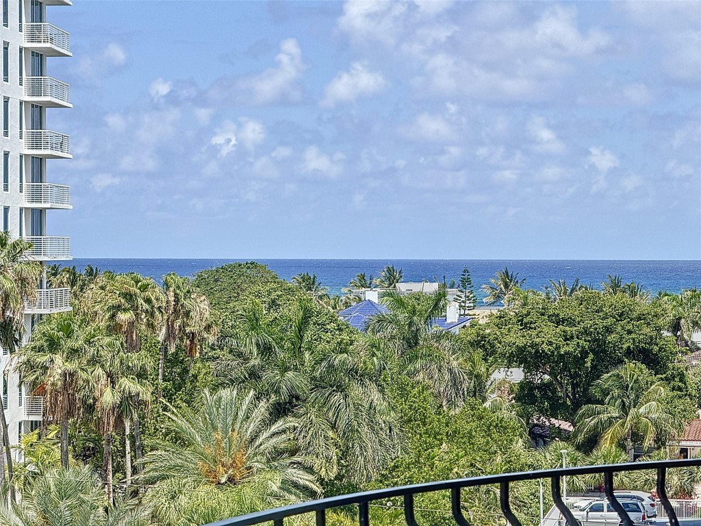 3250 NE 28th Street 707