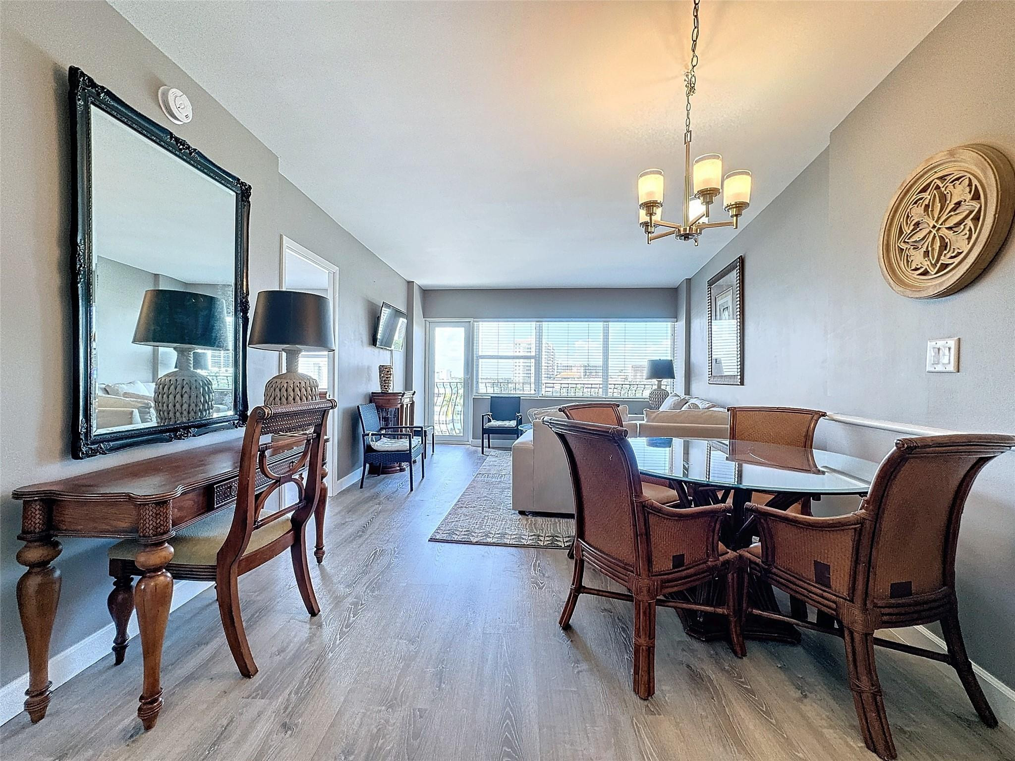 3250 NE 28th Street 707