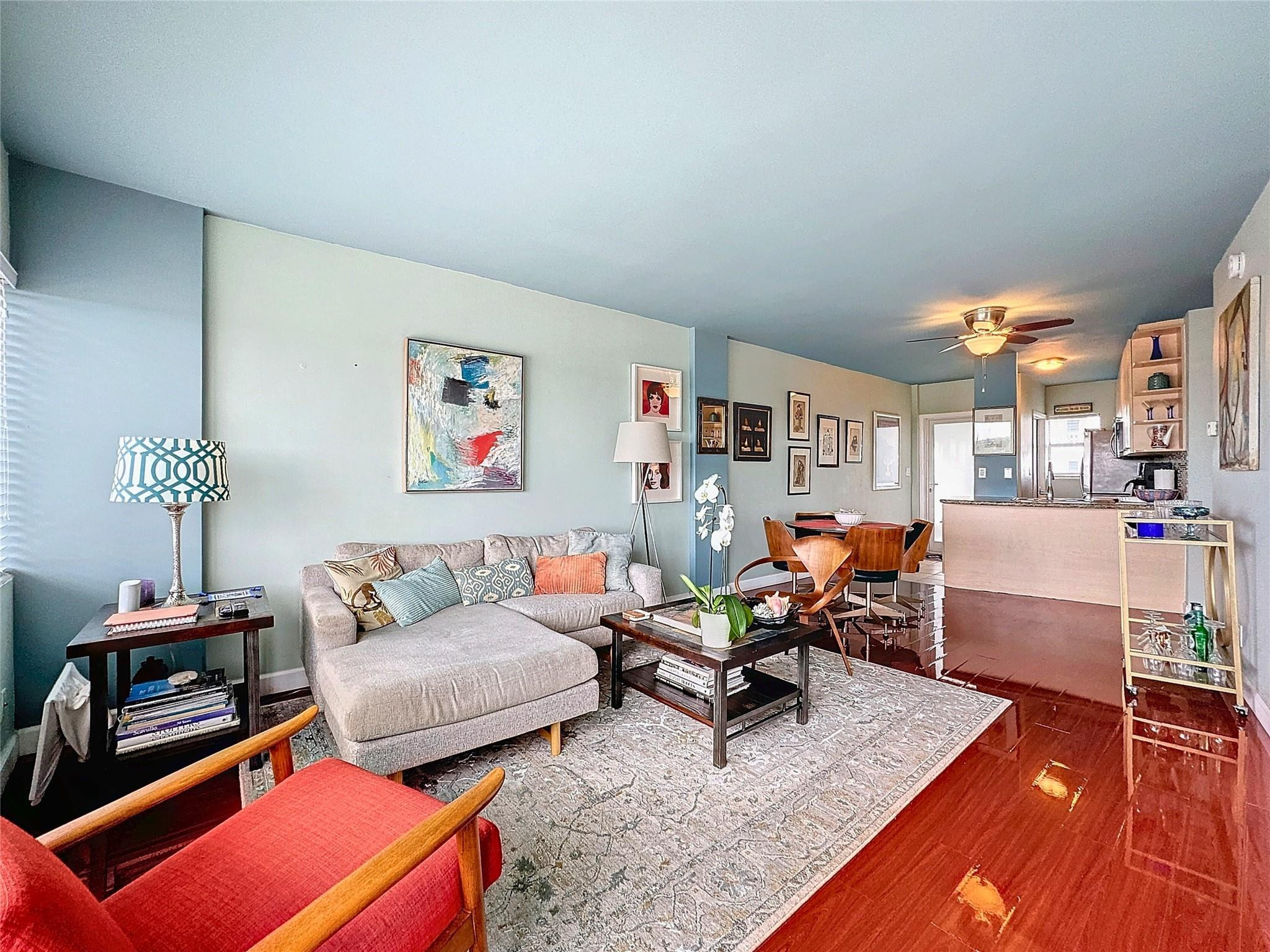 3250 NE 28th Street 712