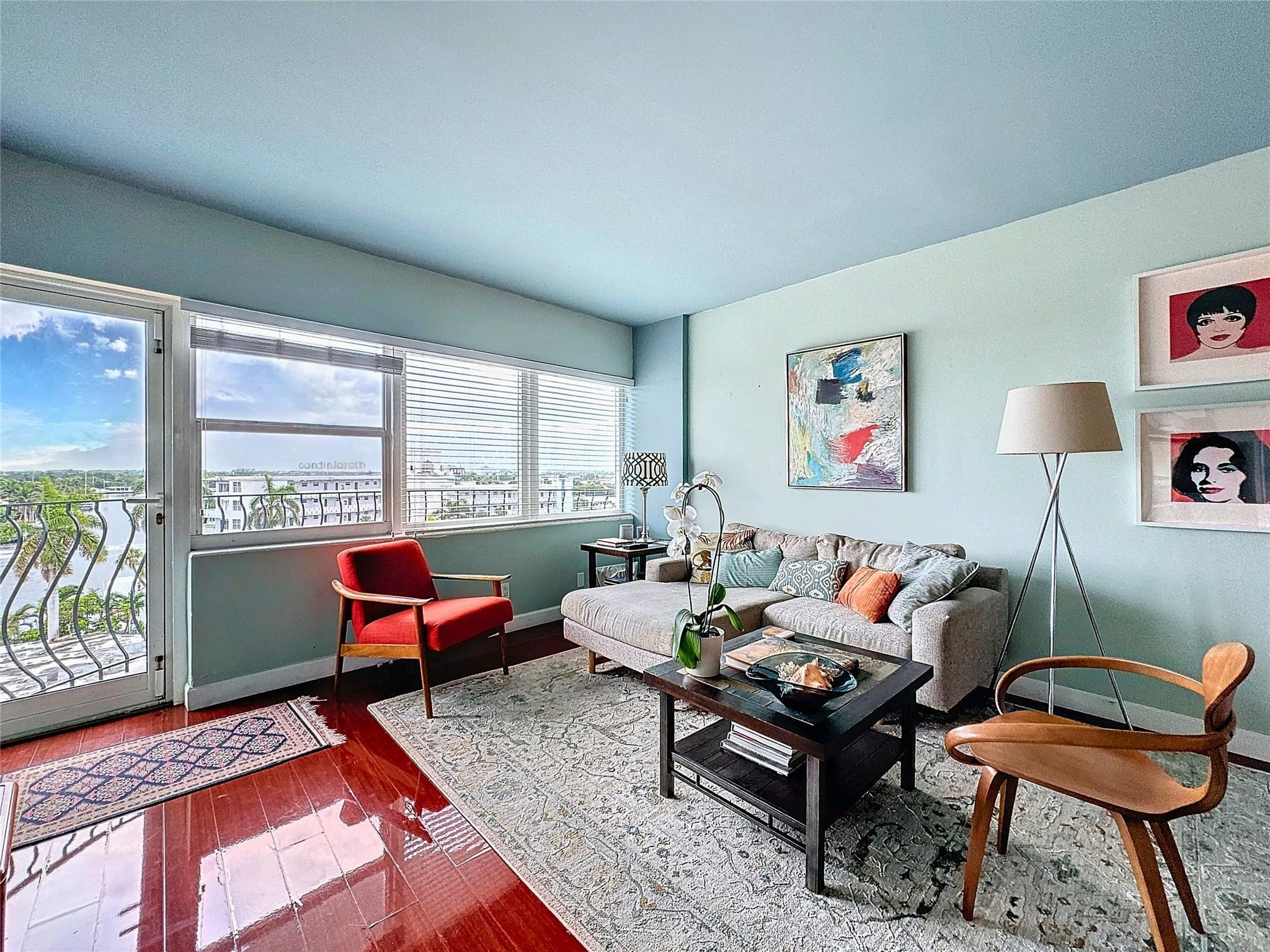 3250 NE 28th Street 712