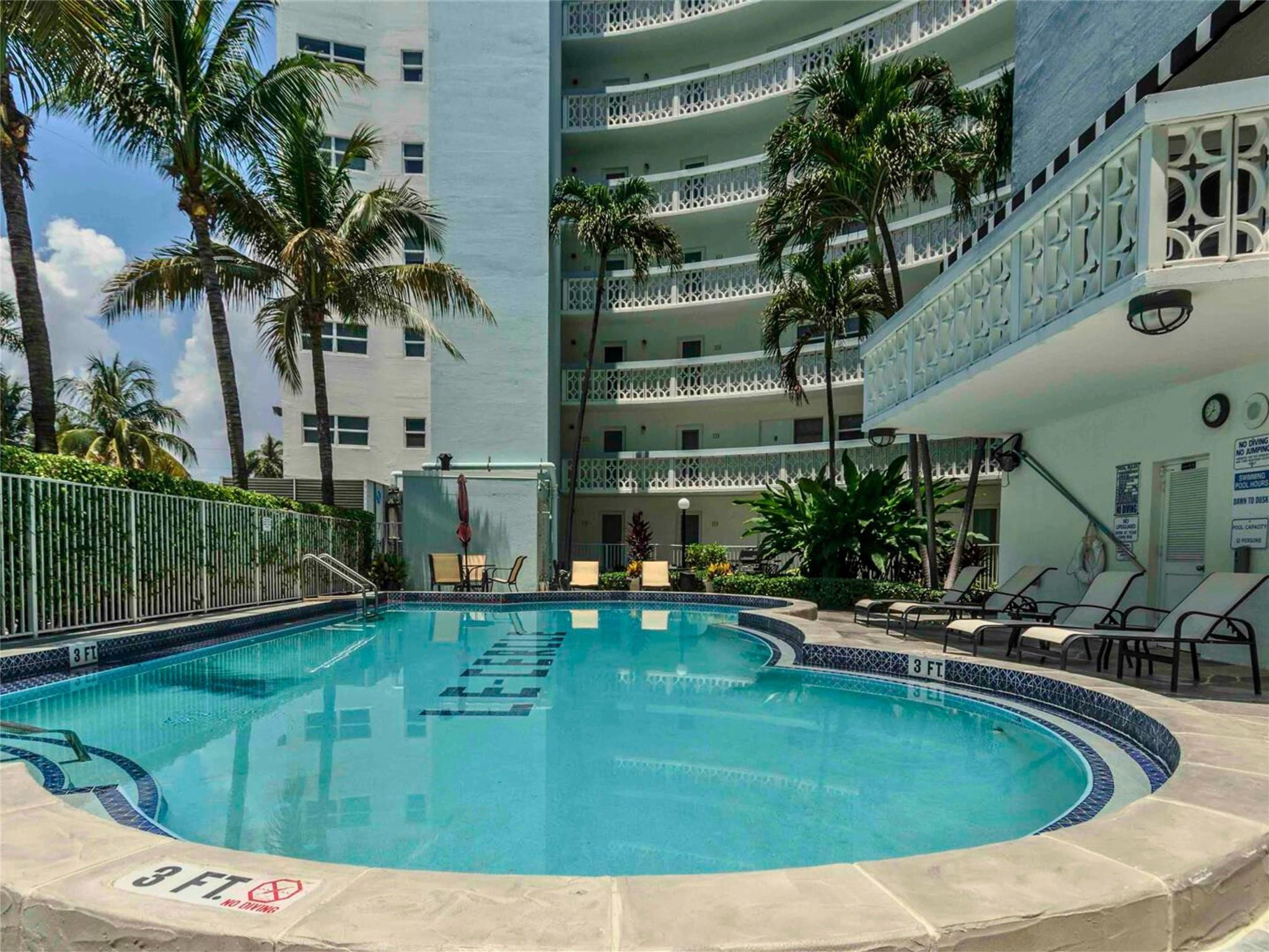 3250 NE 28th Street 712