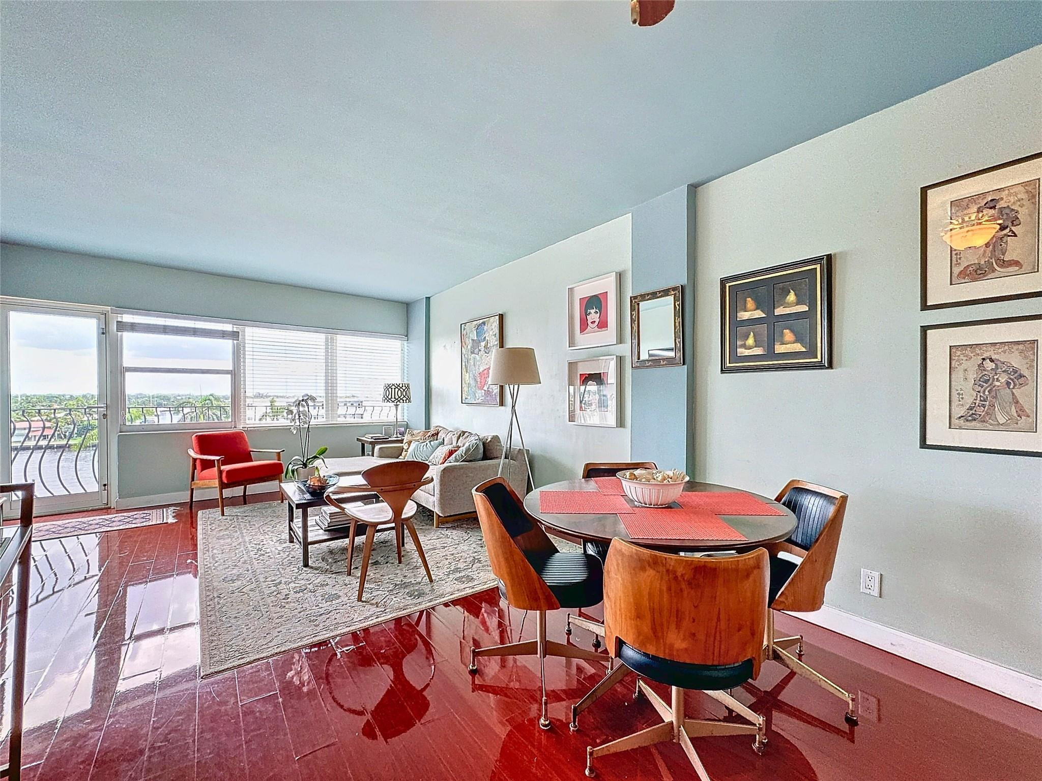 3250 NE 28th Street 712