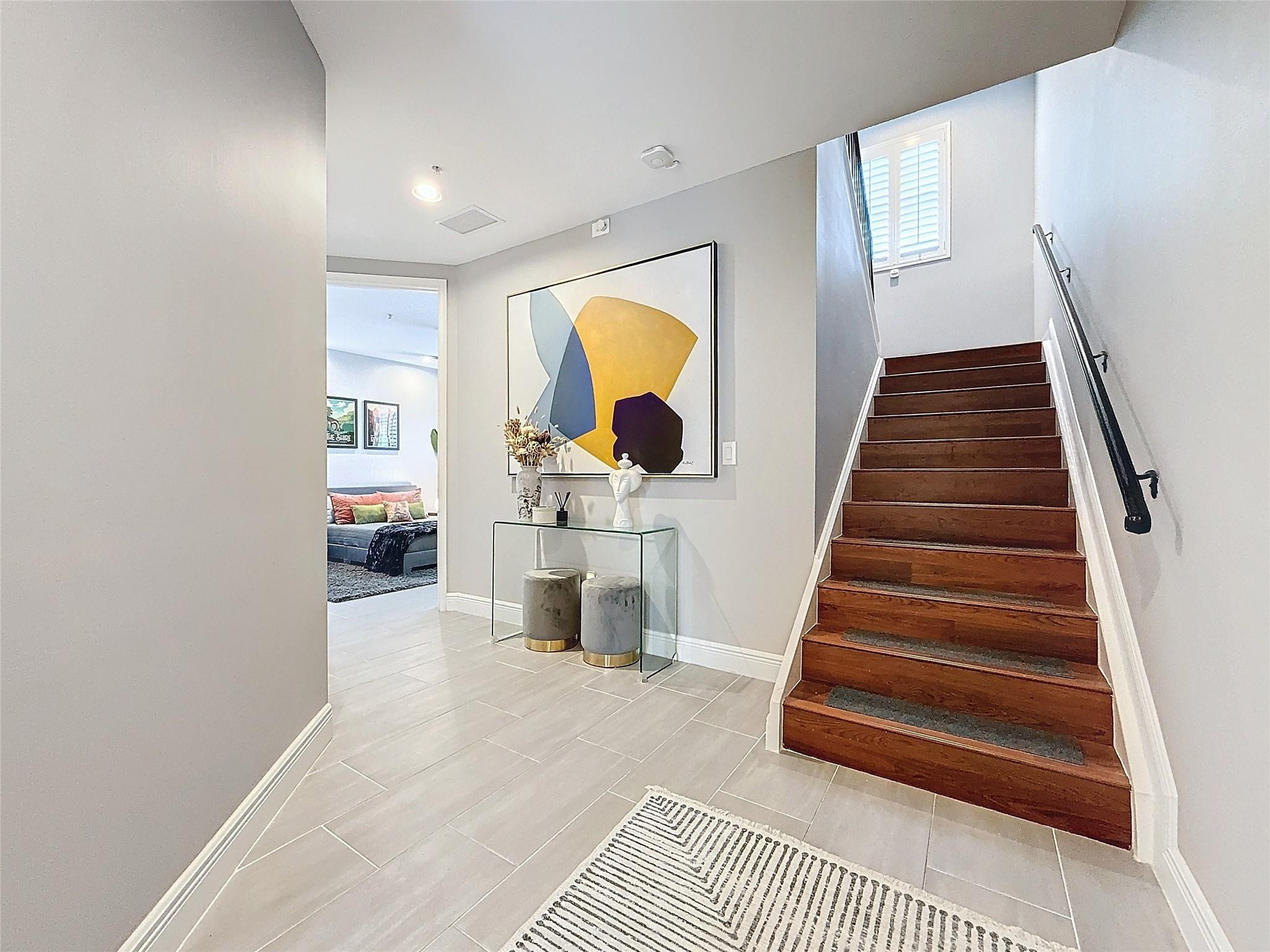 2685 NE 9th Ave 7